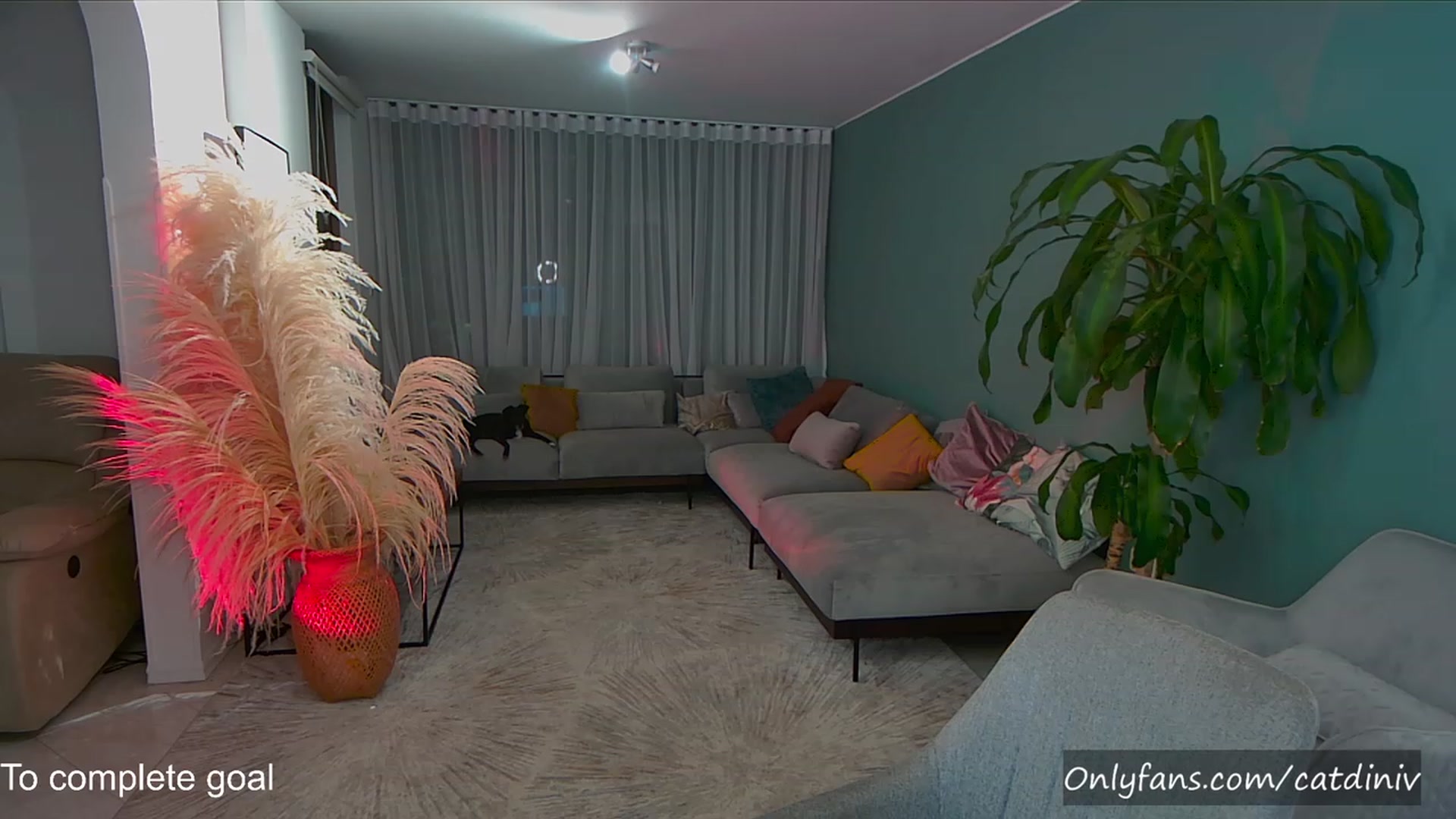 Gallery image thumbnail from YourFavGirl_'s myfreecams stream on, 08/08/2023, 04:27 image 17 of 20