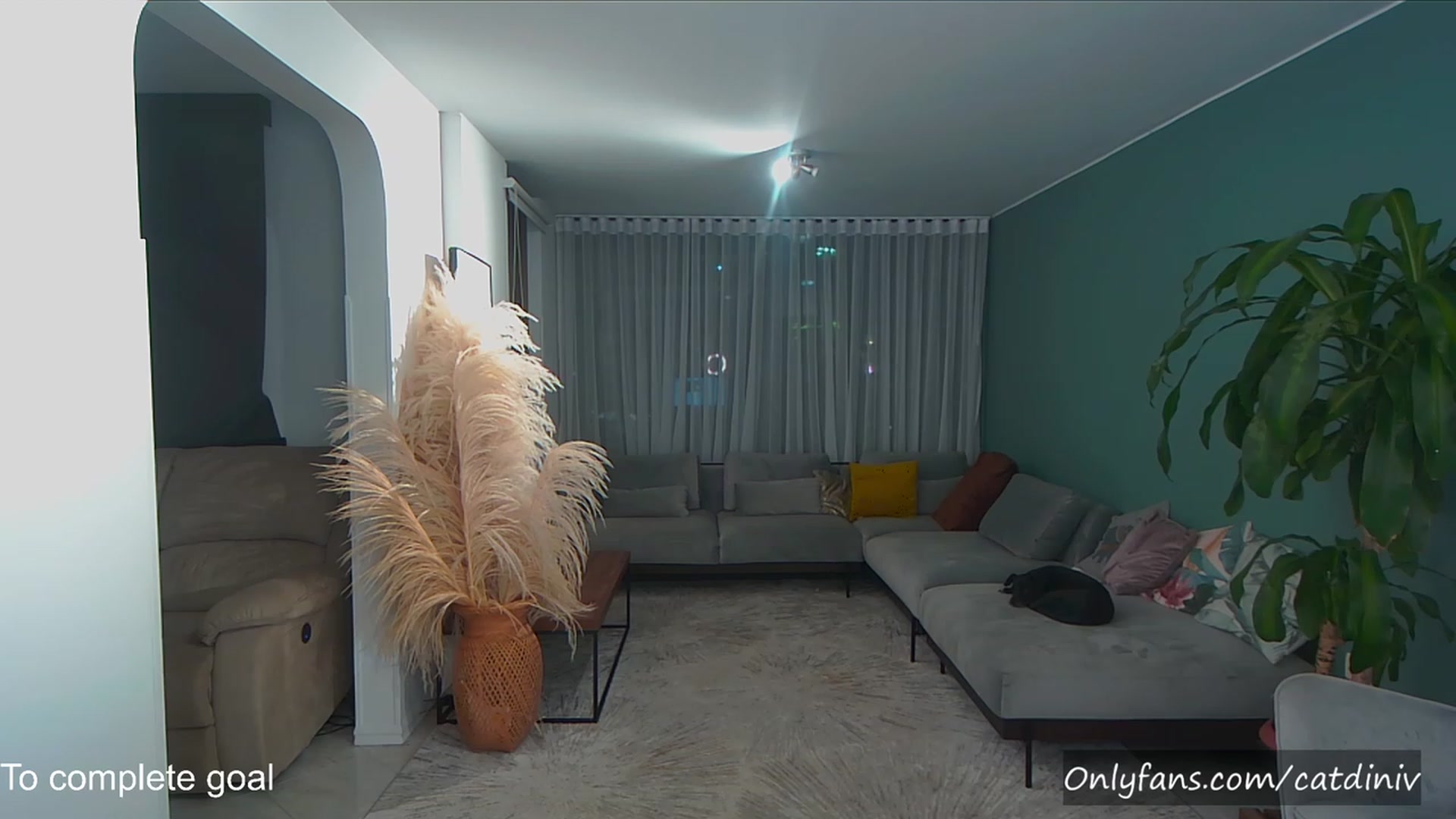 Gallery image thumbnail from YourFavGirl_'s myfreecams stream on, 08/11/2023, 03:47 image 5 of 20