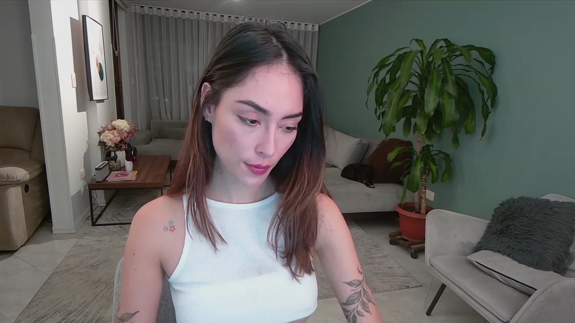 Gallery image thumbnail from YourFavGirl_'s myfreecams stream on, 08/21/2023, 04:10 image 13 of 20
