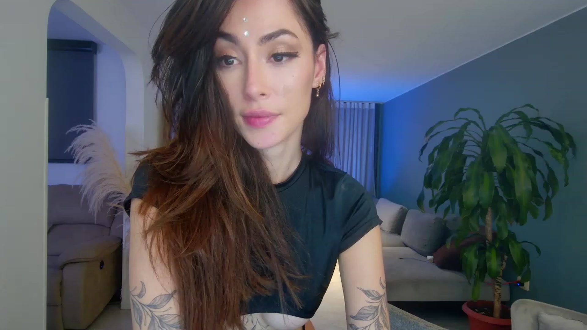 Gallery image thumbnail from YourFavGirl_'s myfreecams stream on, 11/06/2023, 04:58 image 19 of 20