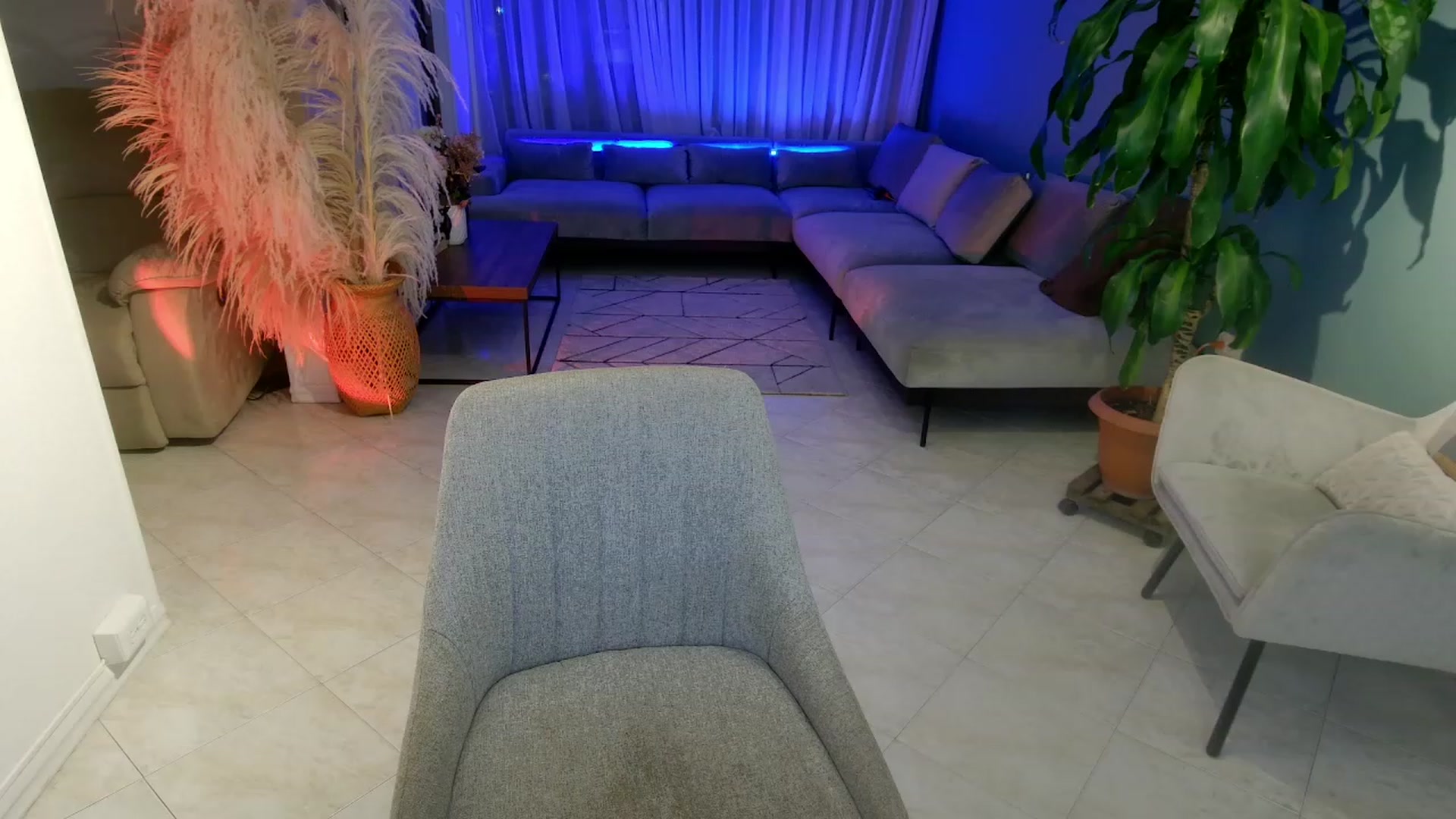 Gallery image thumbnail from YourFavGirl_'s myfreecams stream on, 11/21/2023, 05:48 image 11 of 20