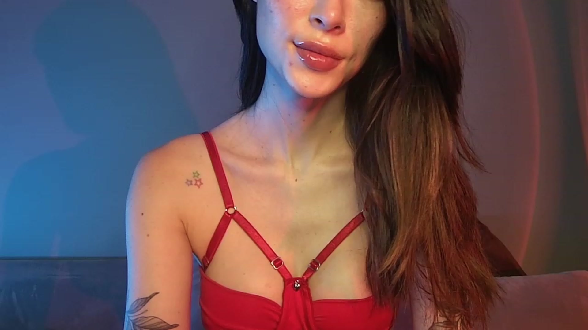 Gallery image thumbnail from YourFavGirl_'s myfreecams stream on, 02/10/2024, 04:04 image 17 of 20