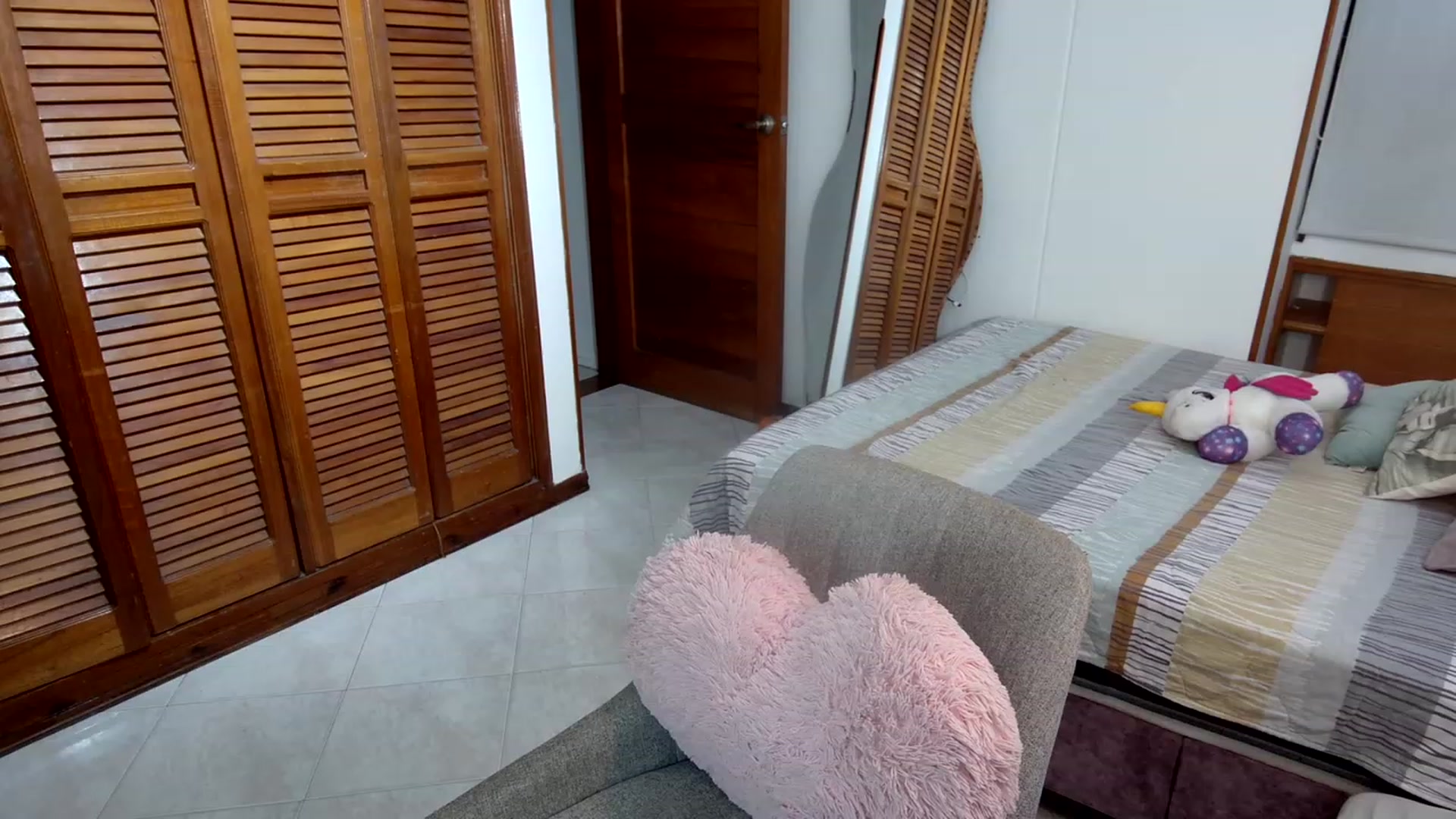 Gallery image thumbnail from YourFavGirl_'s myfreecams stream on, 03/07/2024, 02:07 image 11 of 20