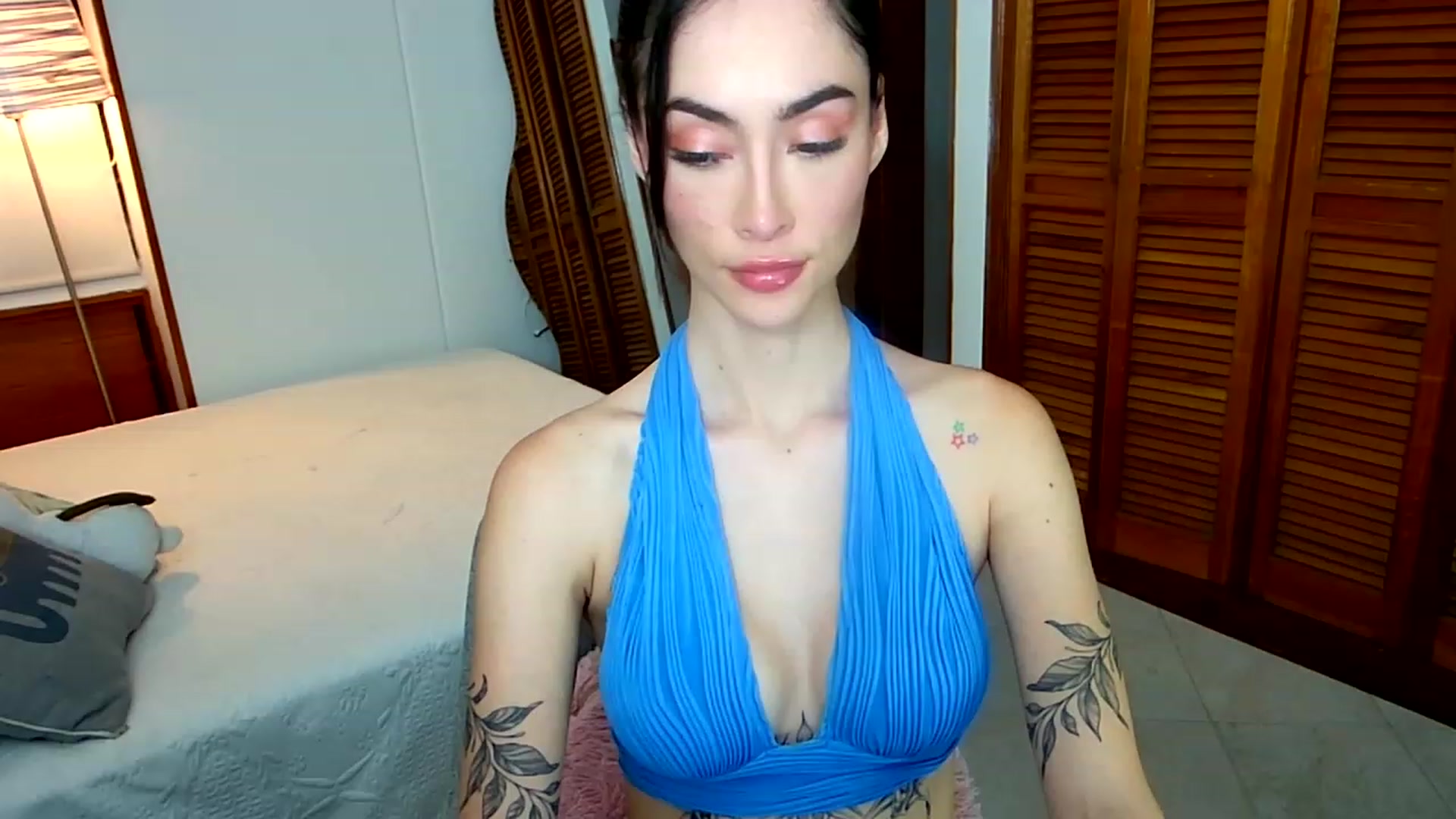 Gallery image thumbnail from YourFavGirl_'s myfreecams stream on, 03/14/2024, 04:08 image 10 of 20