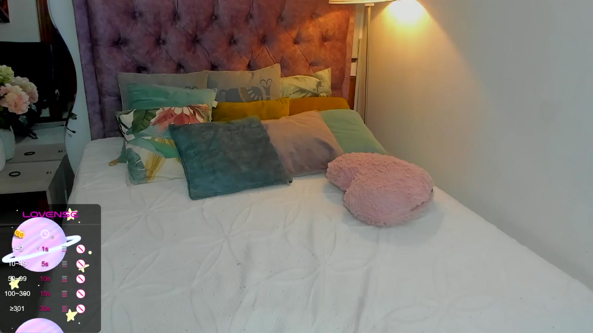 Gallery image thumbnail from YourFavGirl_'s myfreecams stream on, 05/16/2024, 07:22 image 12 of 20