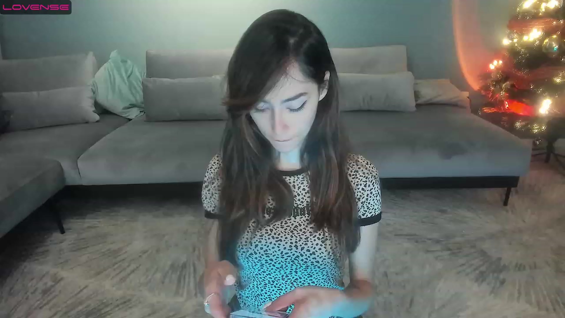 Gallery image thumbnail from YourFavPeach's myfreecams stream on, 12/06/2022, 04:33 image 2 of 20