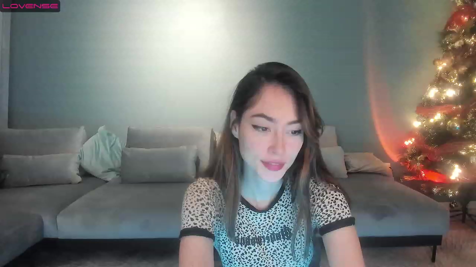 Gallery image thumbnail from YourFavPeach's myfreecams stream on, 12/06/2022, 04:33 image 4 of 20