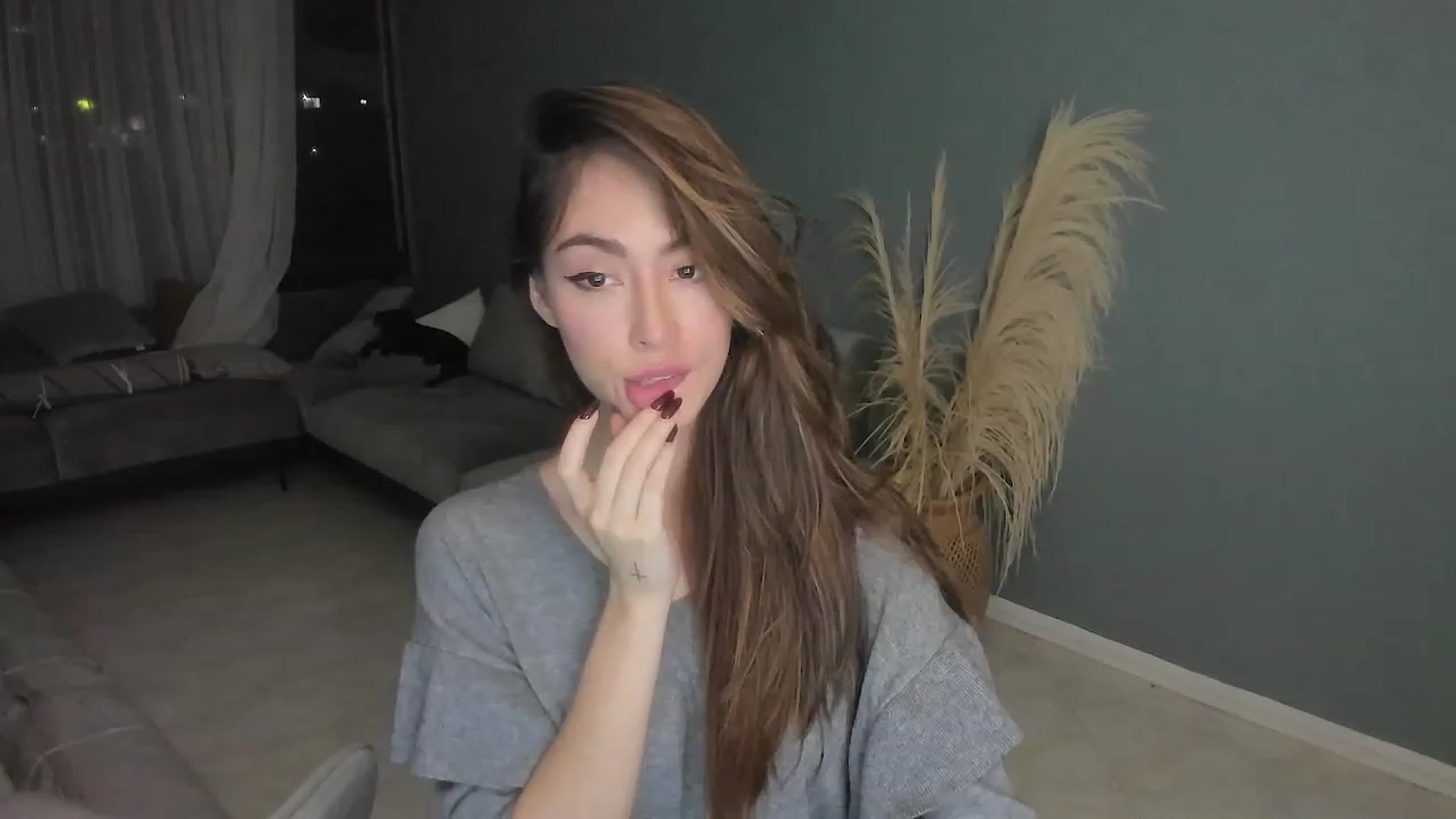 Gallery image thumbnail from YourFavPeach's myfreecams stream on, 01/13/2023, 03:40 image 18 of 20