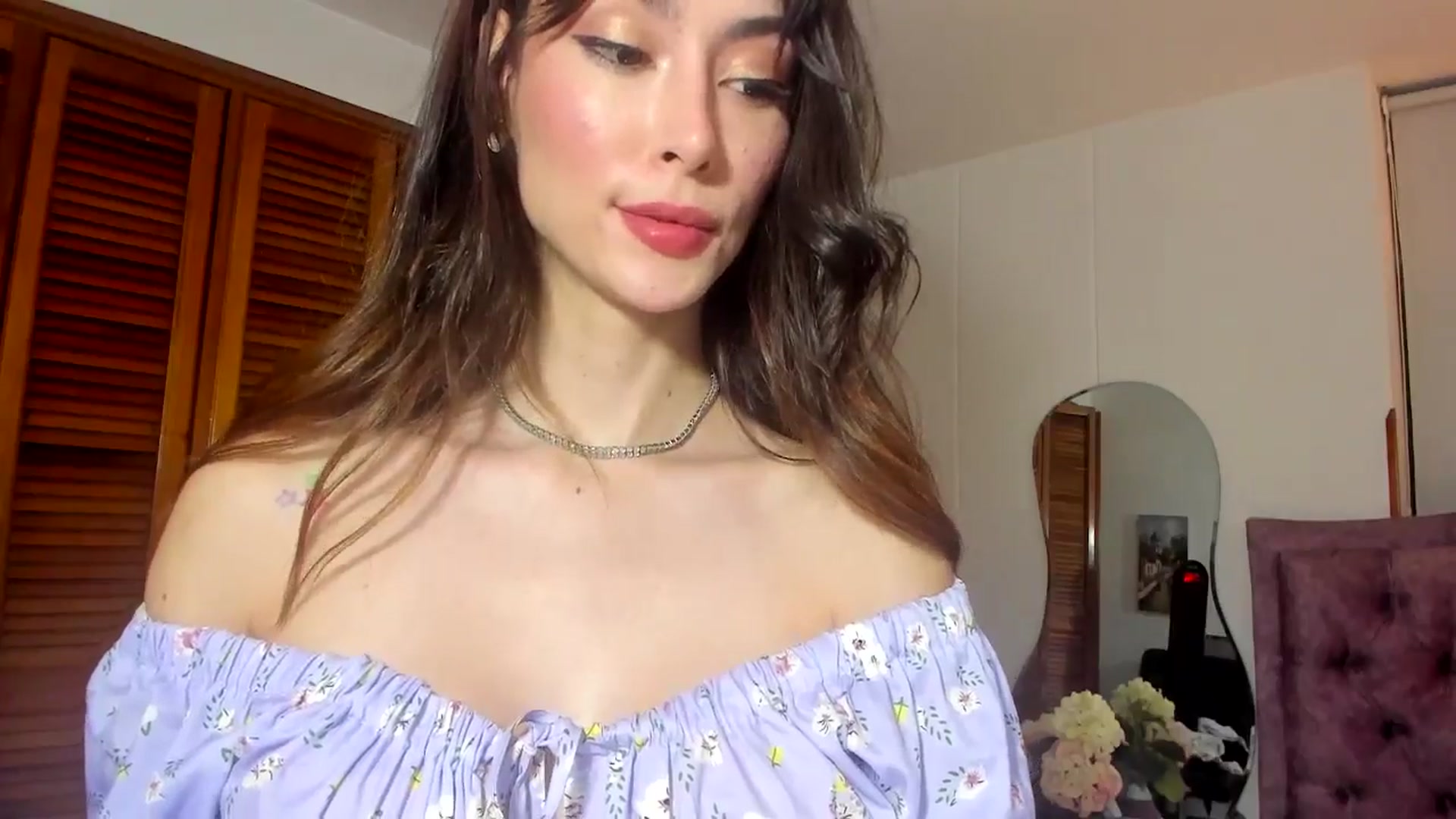 Gallery image thumbnail from YourFavWifey_'s myfreecams stream on, 06/11/2024, 05:44 image 14 of 20