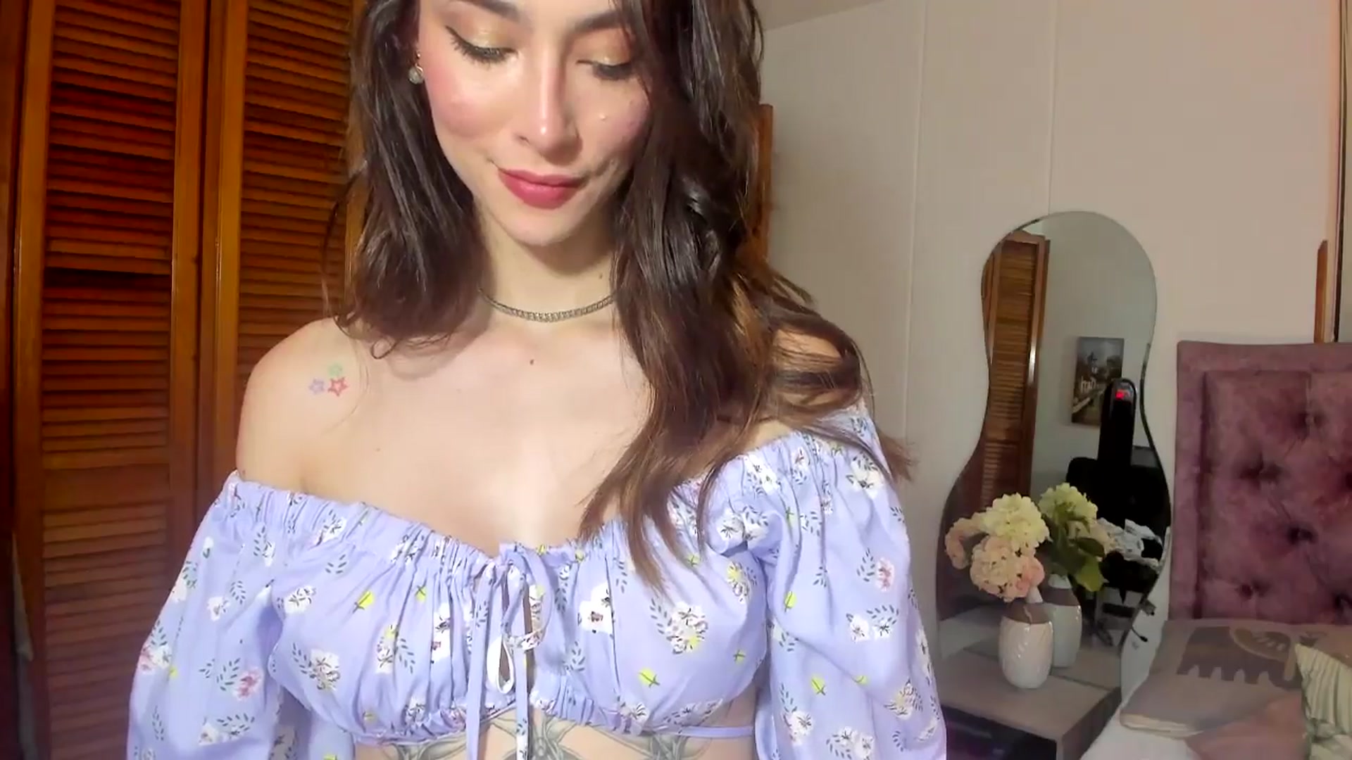 Gallery image thumbnail from YourFavWifey_'s myfreecams stream on, 06/11/2024, 05:44 image 8 of 20