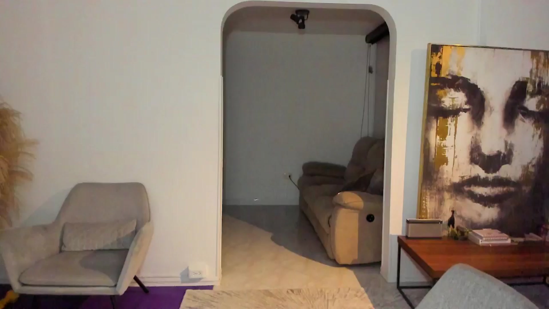 Gallery image thumbnail from YourFavWifey_'s myfreecams stream on, 08/17/2024, 04:10 image 5 of 20