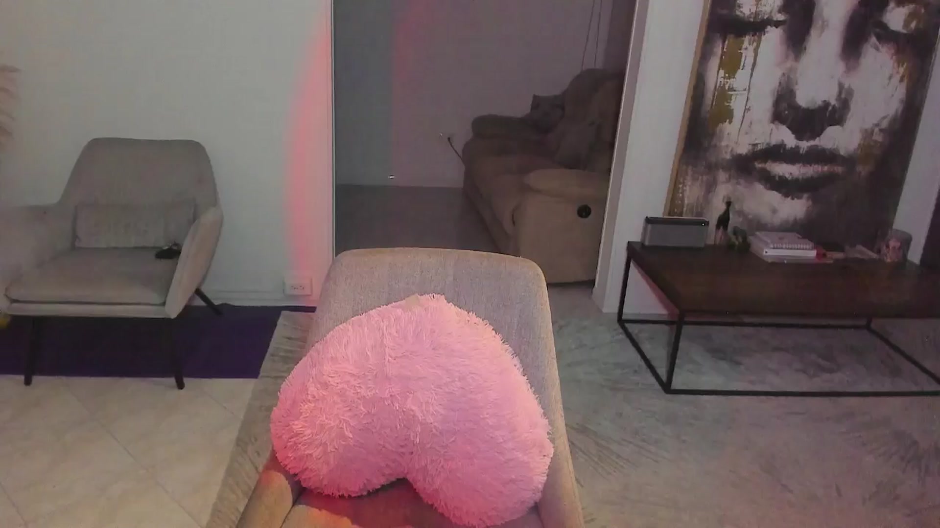 Gallery image thumbnail from YourFavWifey_'s myfreecams stream on, 08/22/2024, 04:23 image 10 of 20