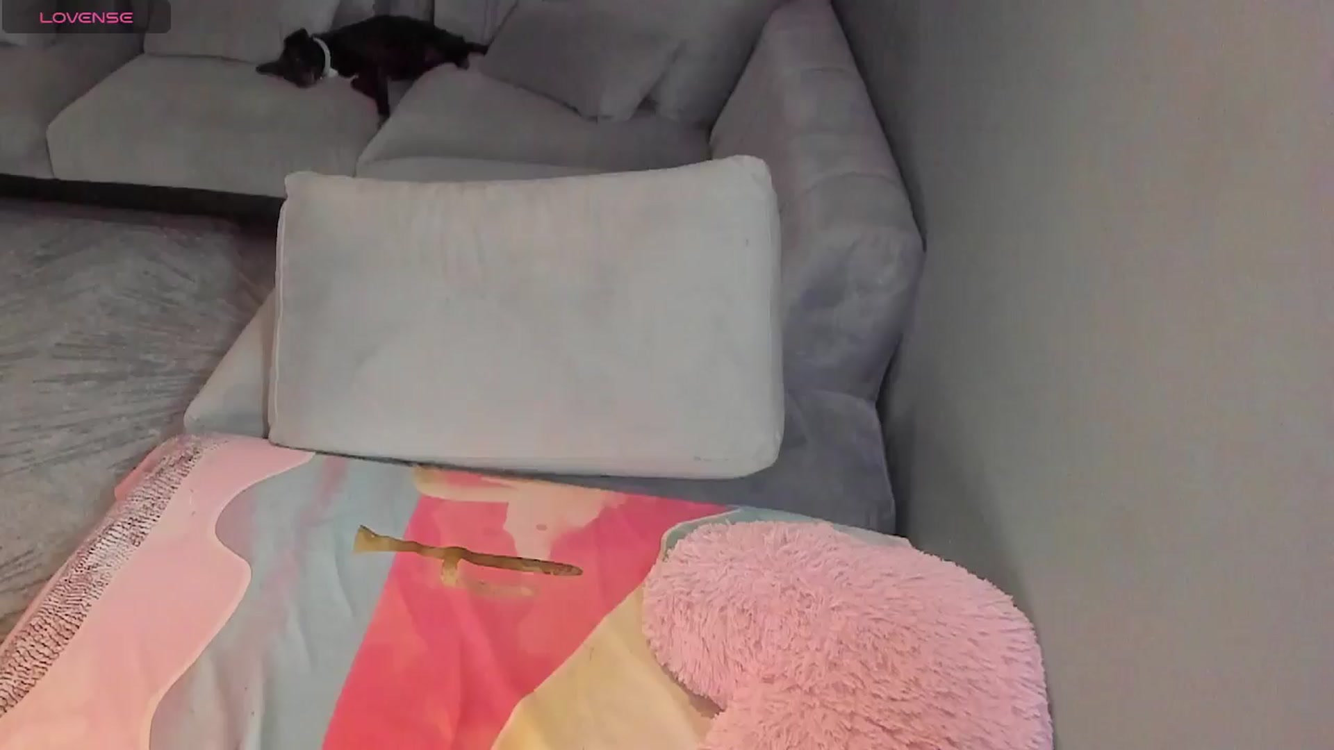 Gallery image thumbnail from YourFavWifey_'s myfreecams stream on, 10/14/2024, 05:50 image 15 of 20