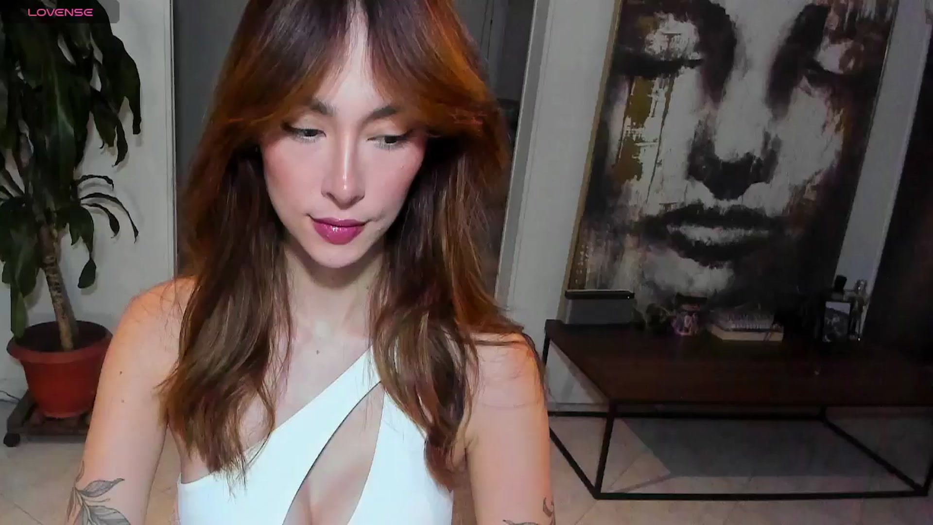 Gallery image thumbnail from YourFavWifey_'s myfreecams stream on, 11/05/2024, 03:23 image 3 of 20