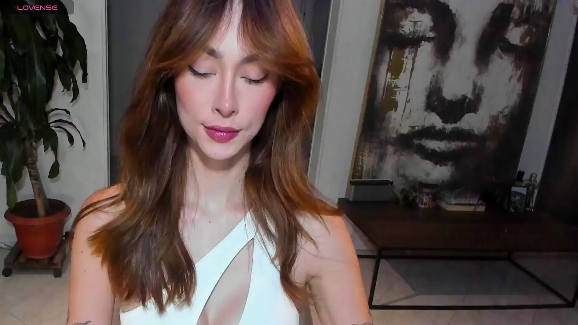Gallery image thumbnail from YourFavWifey_'s myfreecams stream on, 11/05/2024, 03:23 image 8 of 20