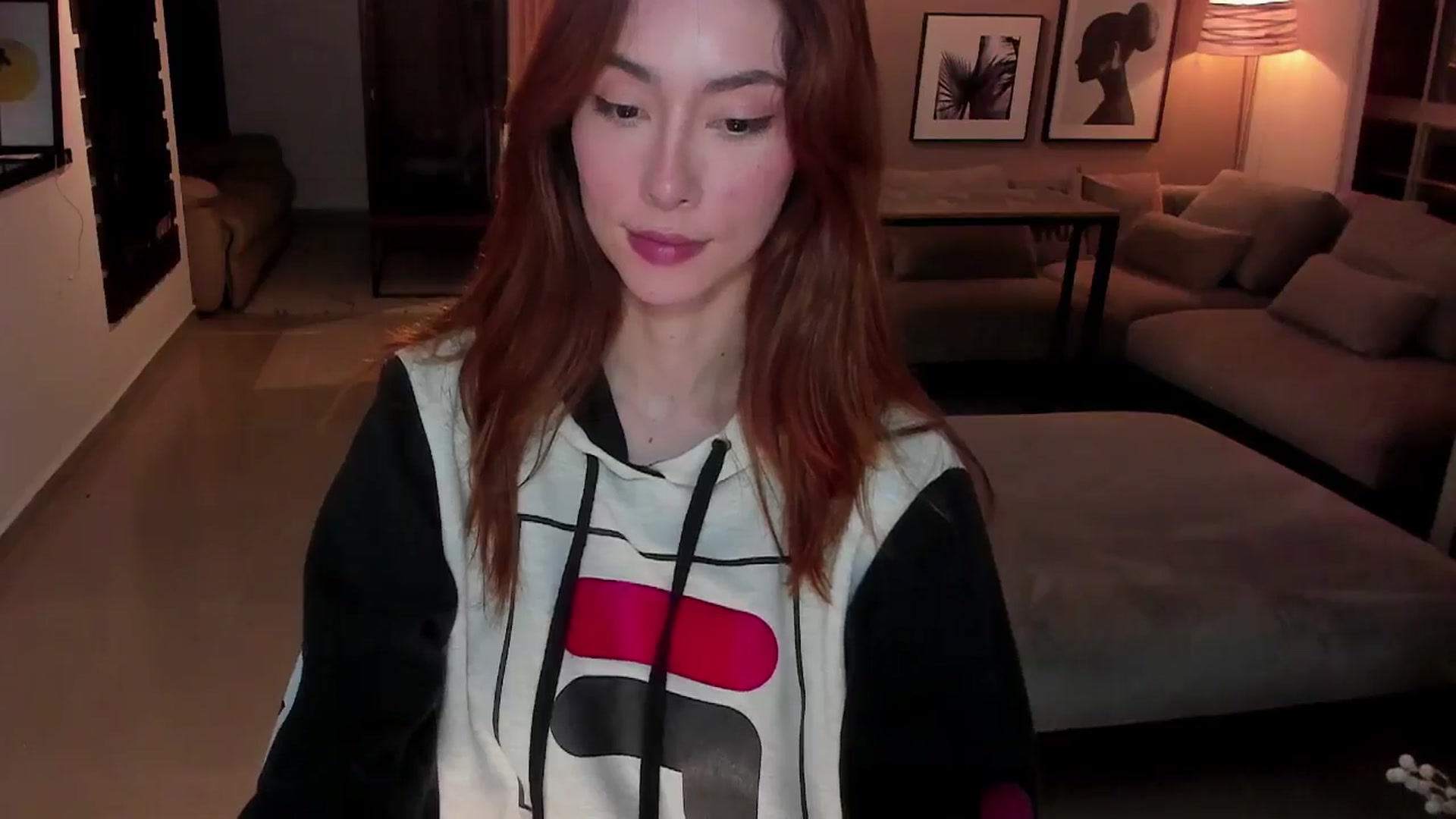 Gallery image thumbnail from YourFavWifey_'s myfreecams stream on, 12/30/2024, 06:53 image 17 of 20