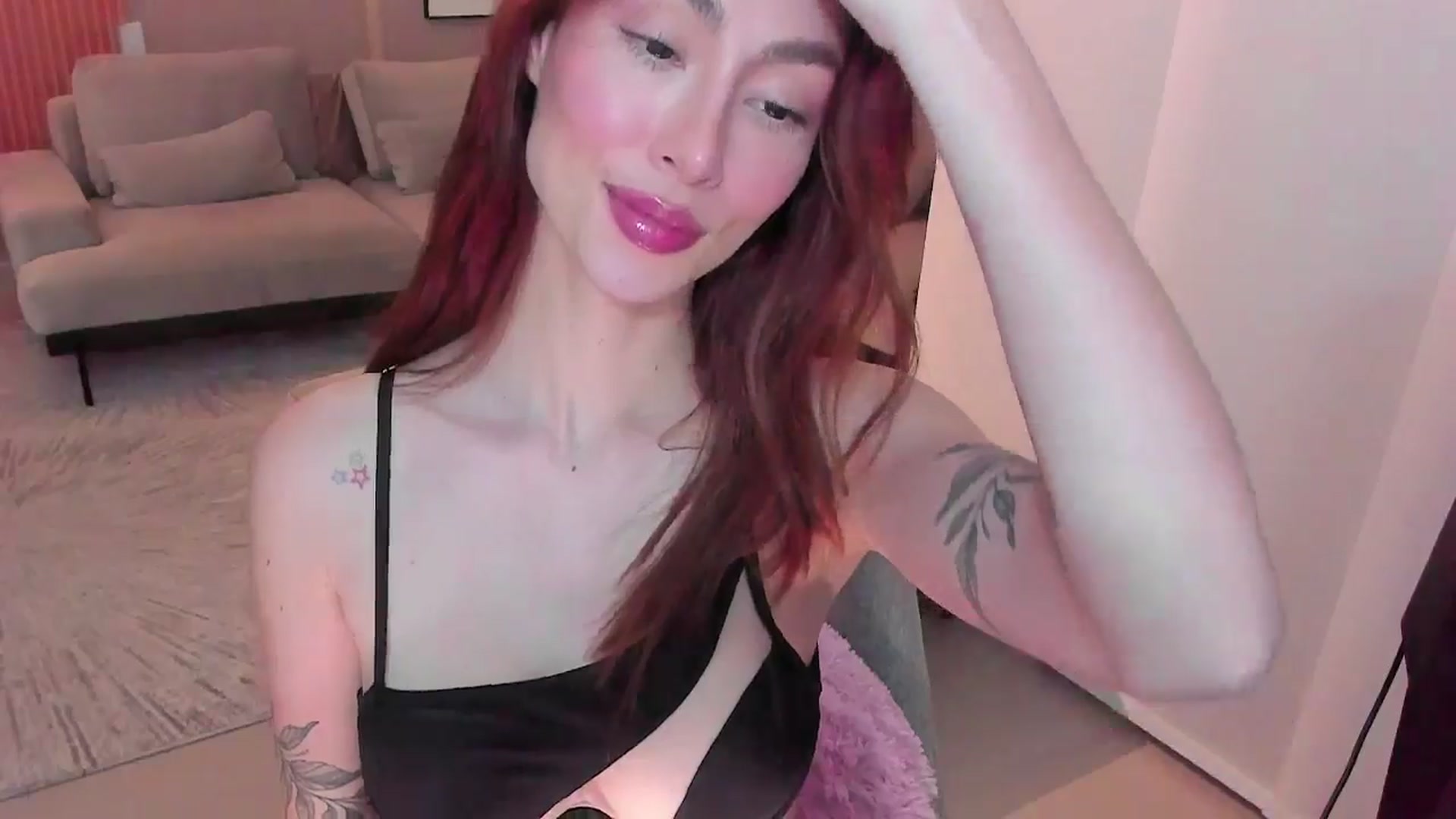 Gallery image thumbnail from YourFavWifey_'s myfreecams stream on, 01/16/2025, 04:45 image 9 of 20