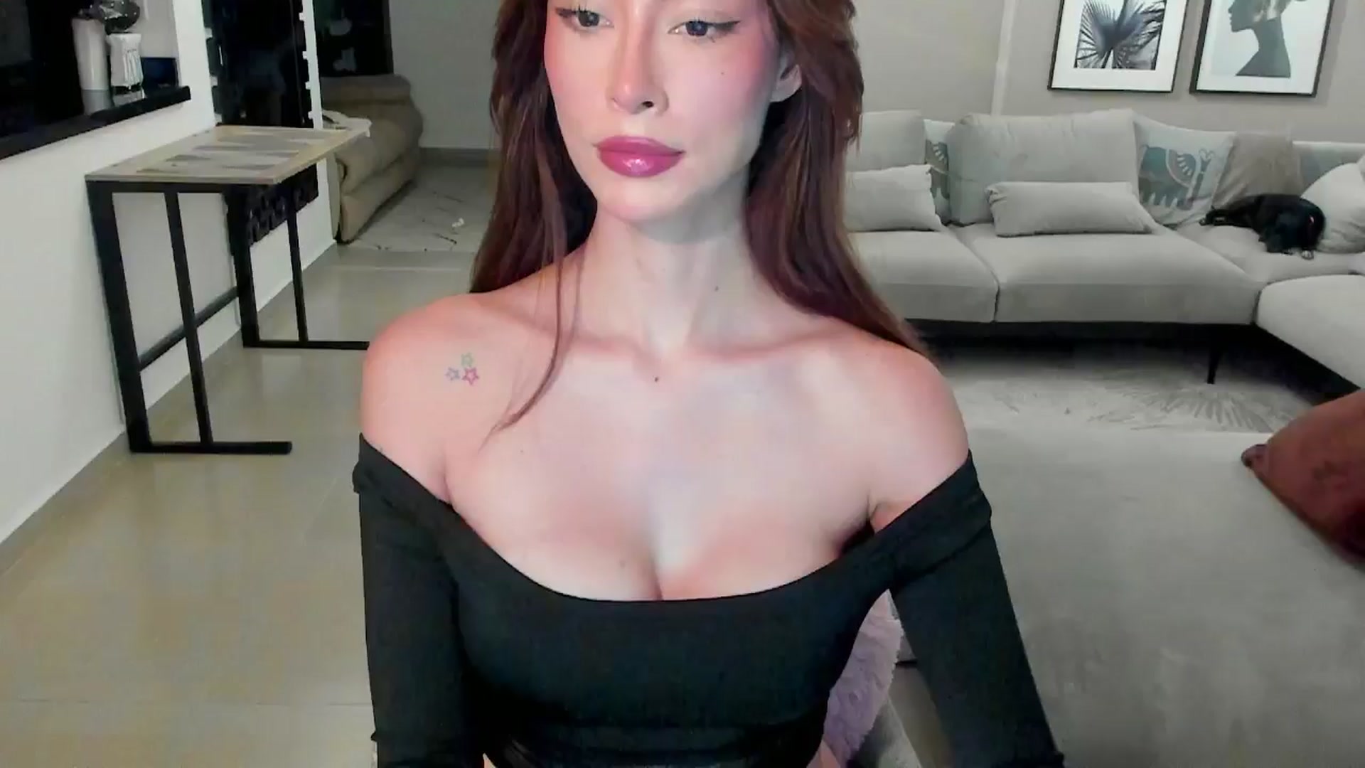 Gallery image thumbnail from YourFavWifey_'s myfreecams stream on, 01/30/2025, 03:19 image 4 of 20
