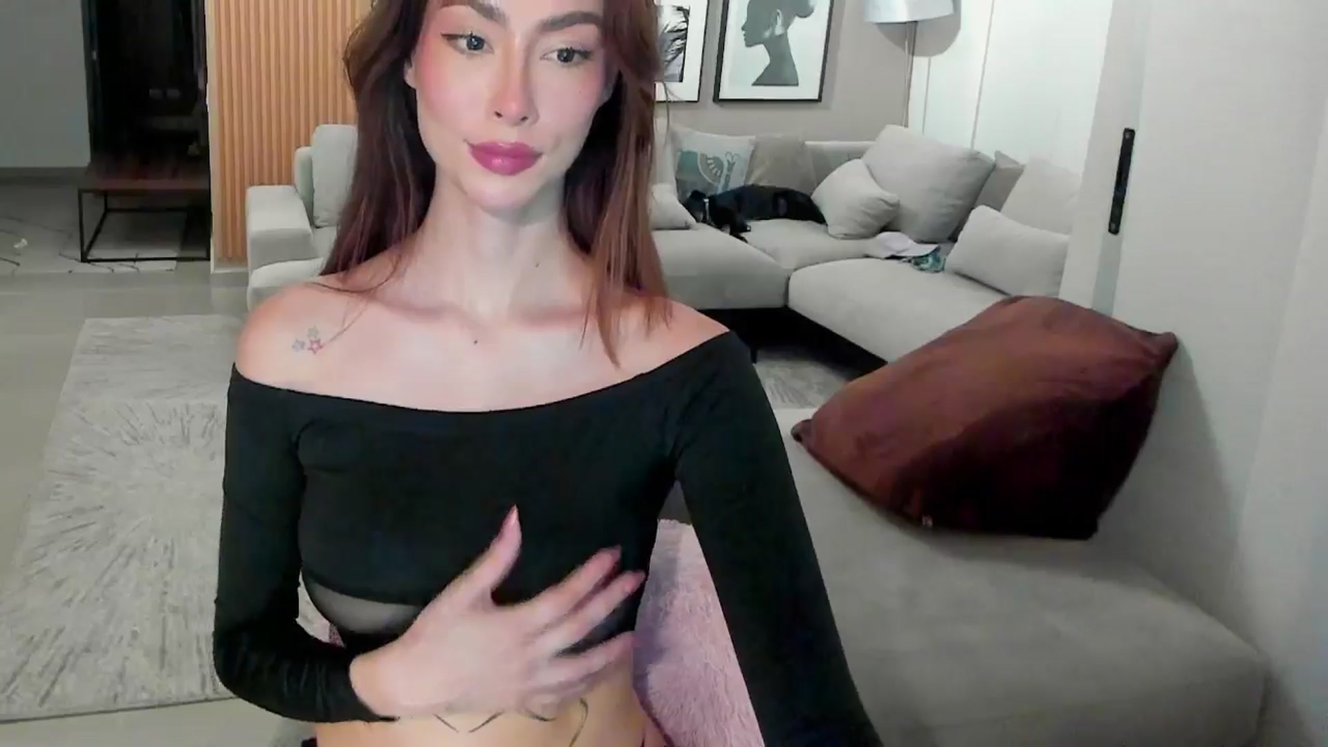 Gallery image thumbnail from YourFavWifey_'s myfreecams stream on, 01/30/2025, 03:50 image 15 of 20