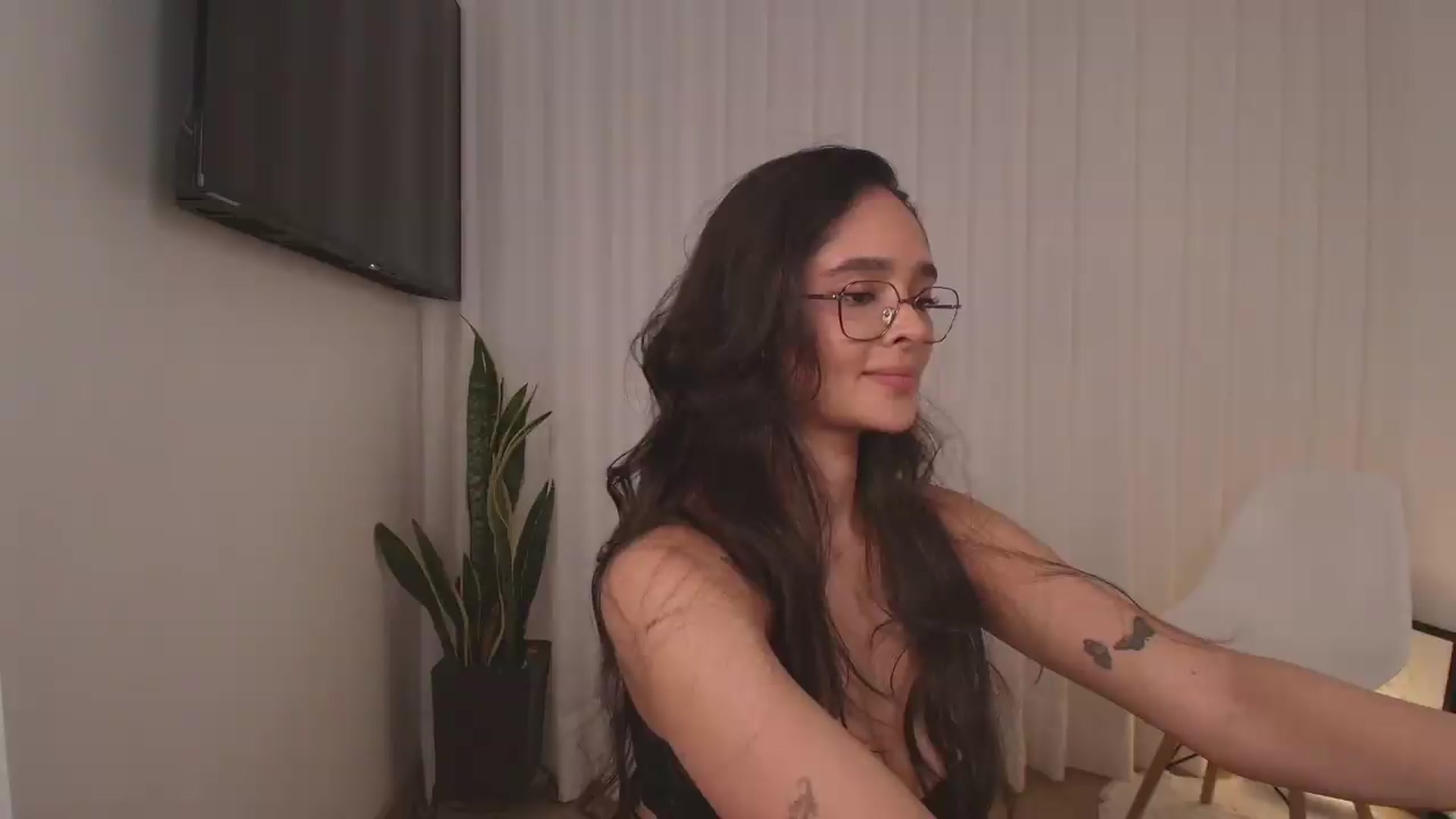 Gallery image thumbnail from YourFavorita's myfreecams stream on, 07/03/2026, 24:01 image 11 of 20