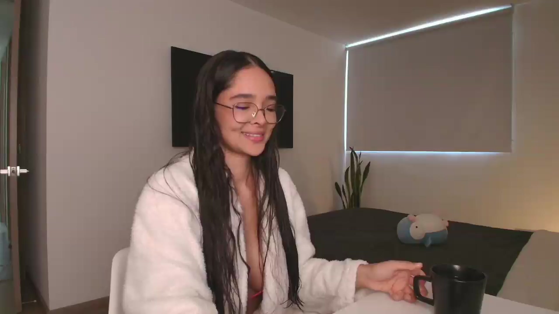 Gallery image thumbnail from YourFavorita's myfreecams stream on, 07/28/2026, 15:47 image 8 of 20