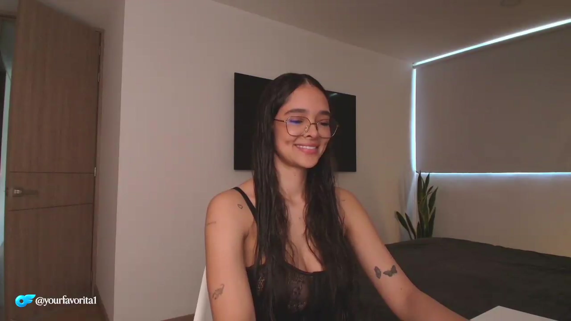 Gallery image thumbnail from YourFavorita's myfreecams stream on, 08/07/2026, 14:42 image 8 of 20