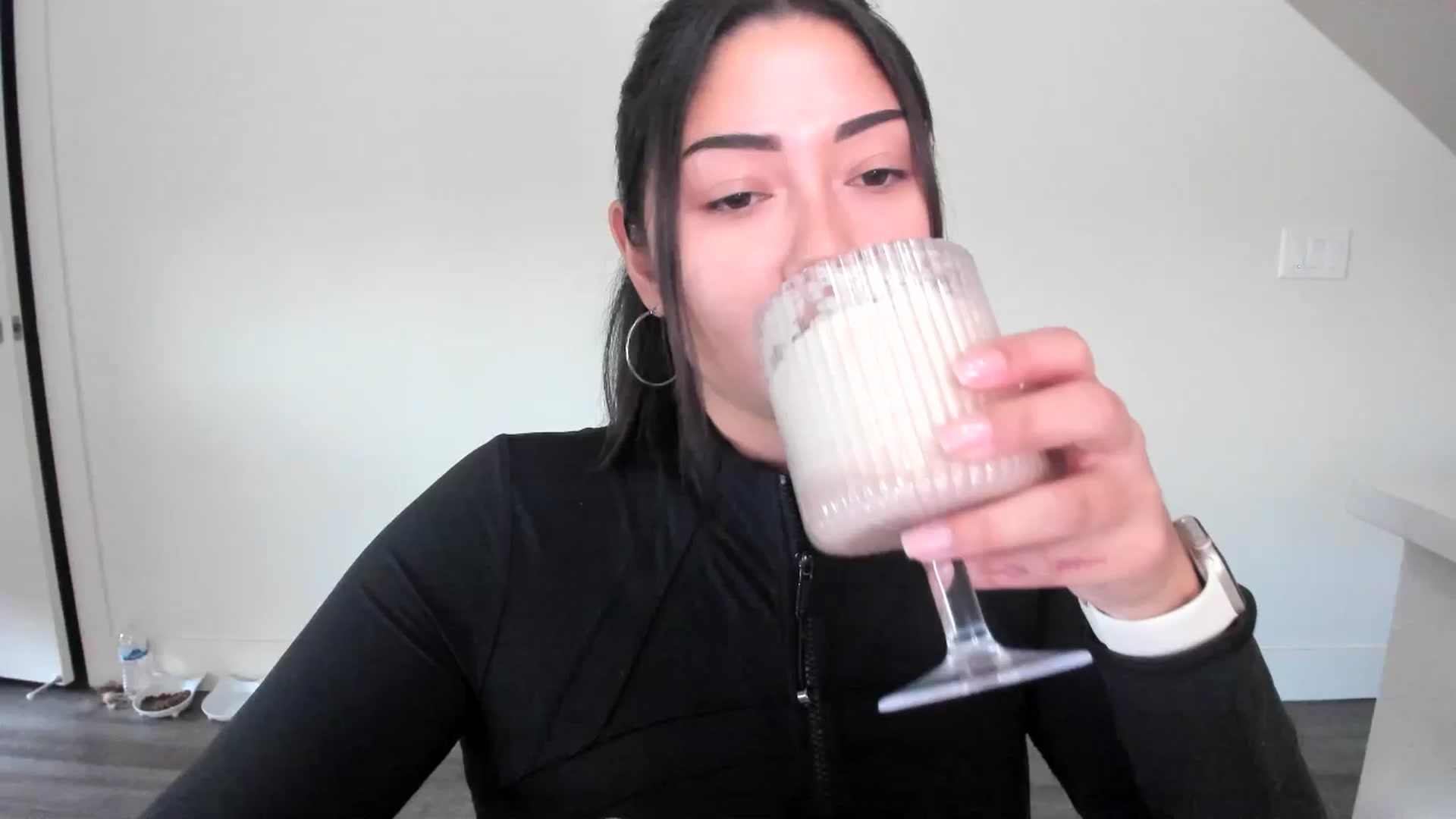 Gallery image thumbnail from YourGoddessLu's myfreecams stream on, 07/02/2025, 02:38 image 1 of 20