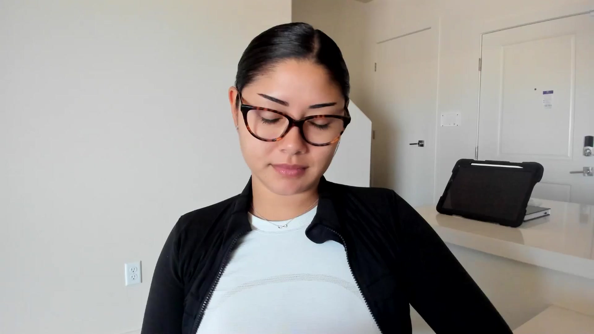 Gallery image thumbnail from YourGoddessLu's myfreecams stream on, 07/08/2025, 21:15 image 6 of 20