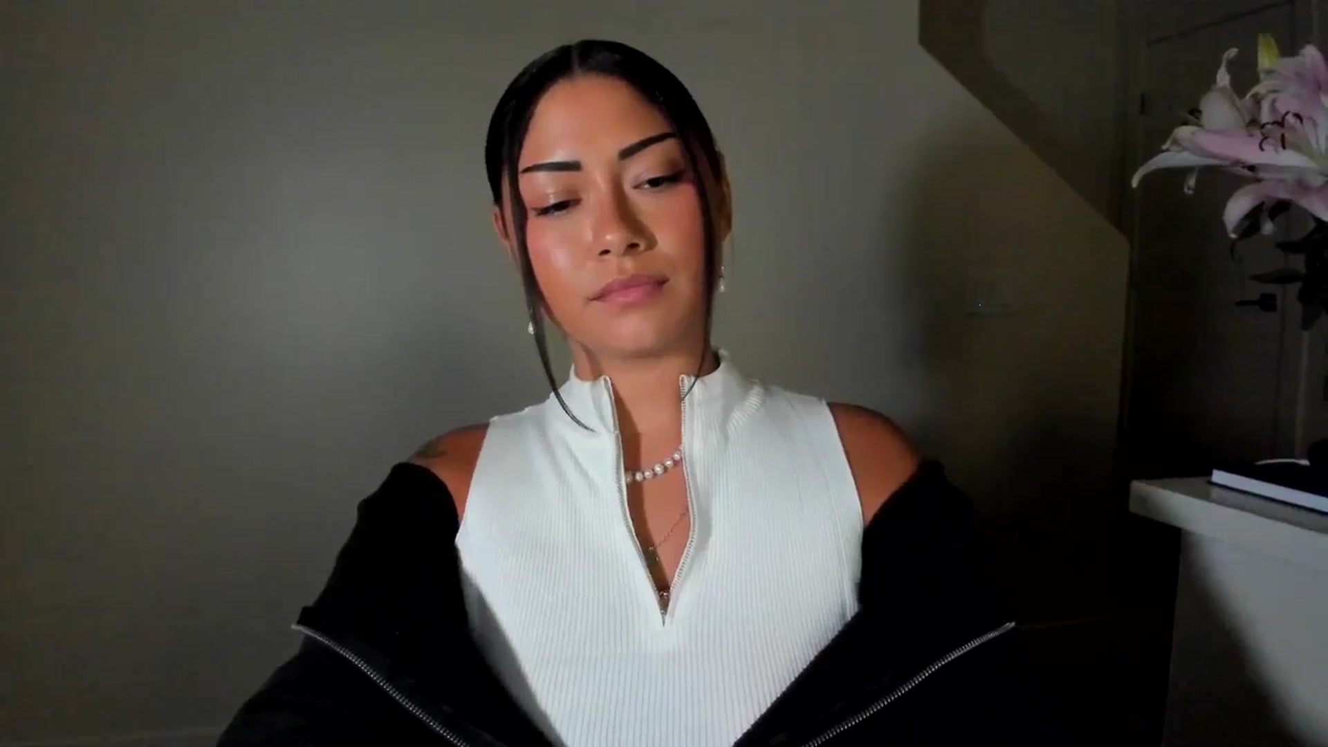 Gallery image thumbnail from YourGoddessLu's myfreecams stream on, 07/15/2025, 06:29 image 20 of 20