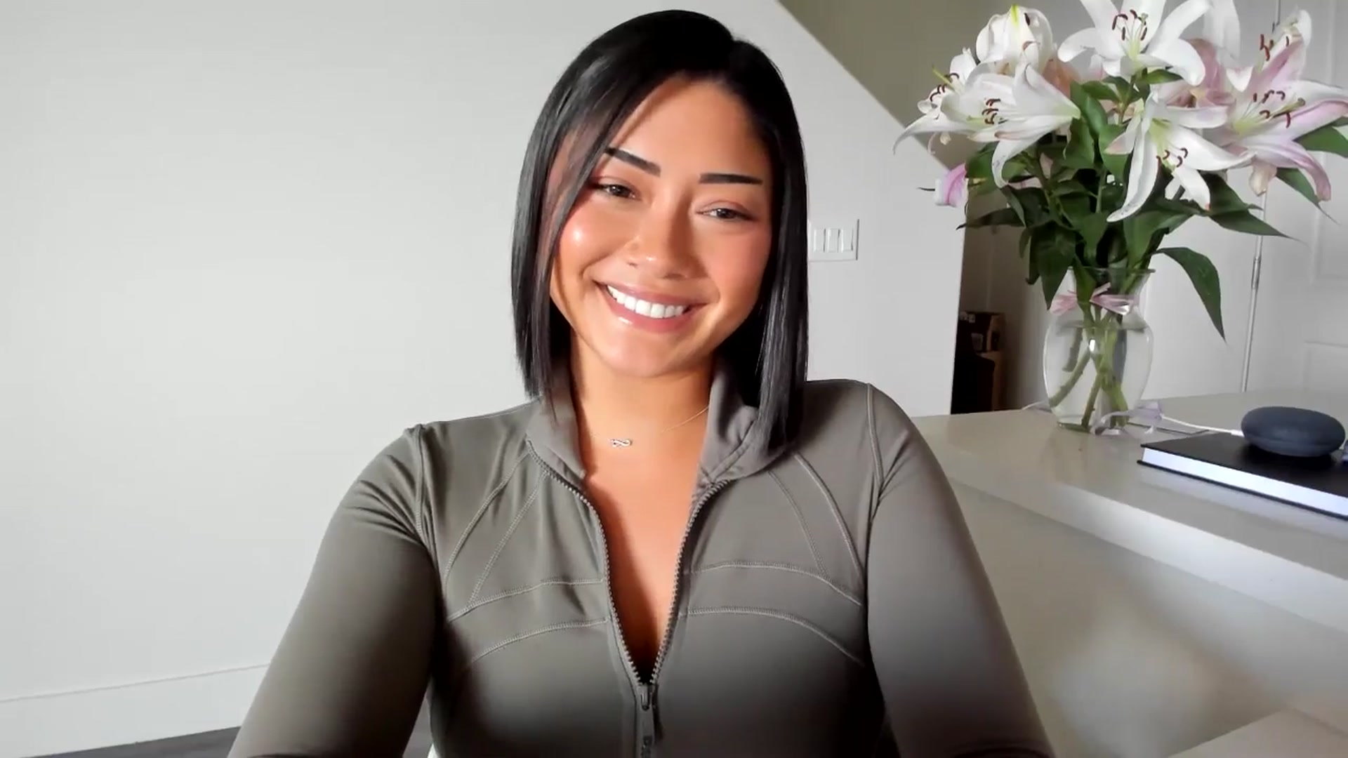 Gallery image thumbnail from YourGoddessLu's myfreecams stream on, 07/18/2025, 24:12 image 10 of 20