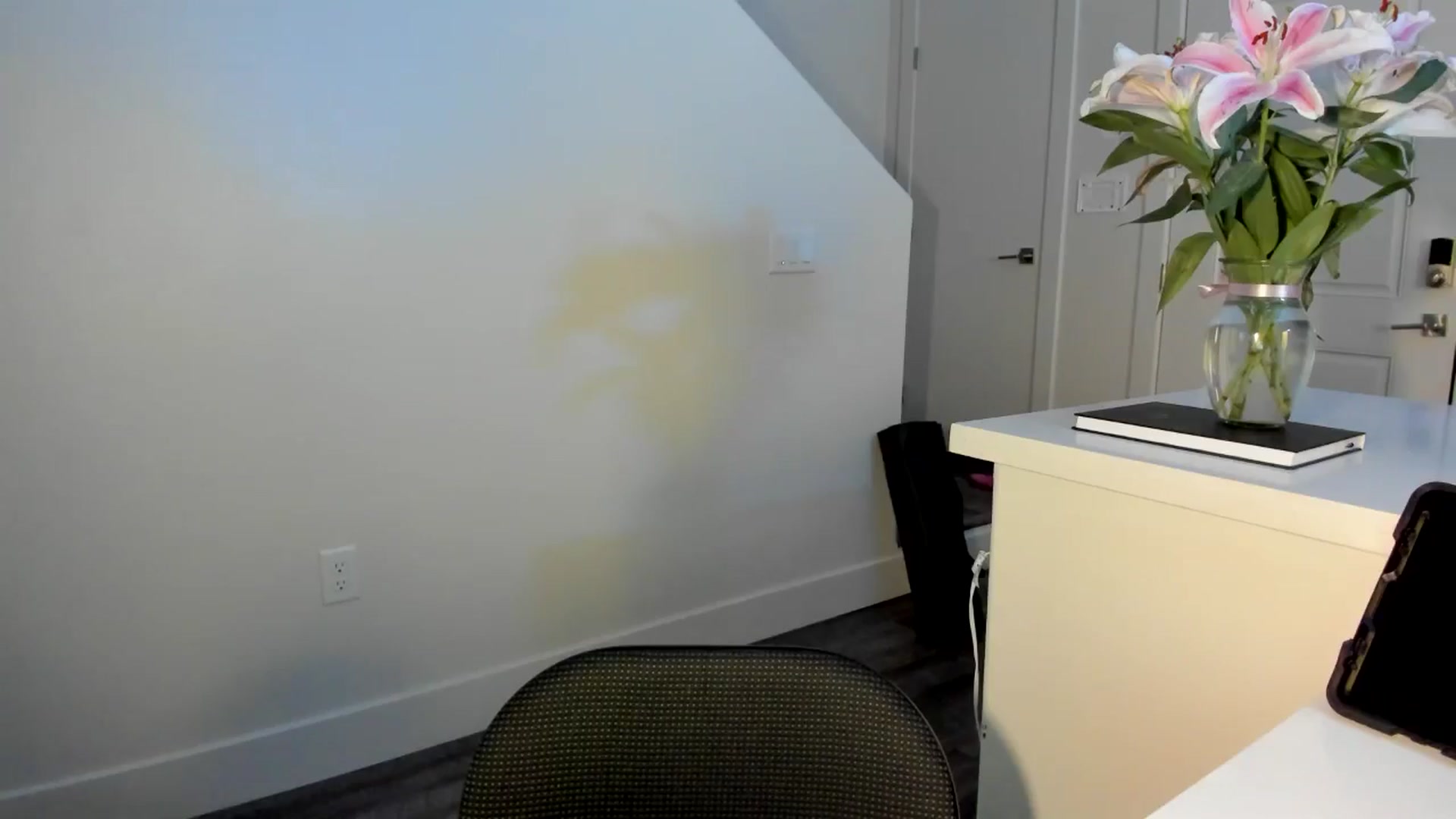 Gallery image thumbnail from YourGoddessLu's myfreecams stream on, 07/21/2025, 04:45 image 5 of 20
