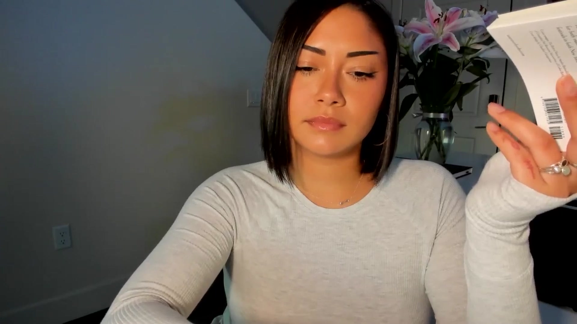 Gallery image thumbnail from YourGoddessLu's myfreecams stream on, 07/21/2025, 04:45 image 2 of 20