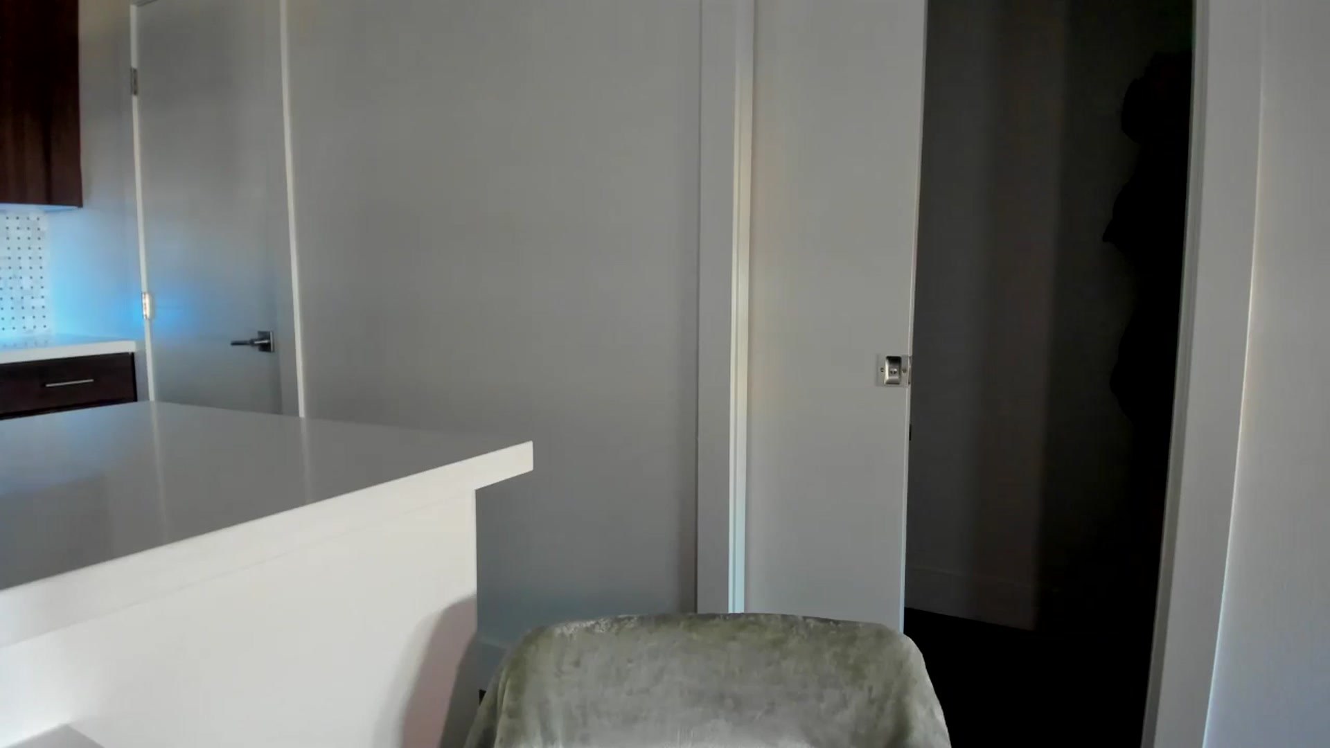 Gallery image thumbnail from YourGoddessLu's myfreecams stream on, 08/16/2025, 02:02 image 10 of 20