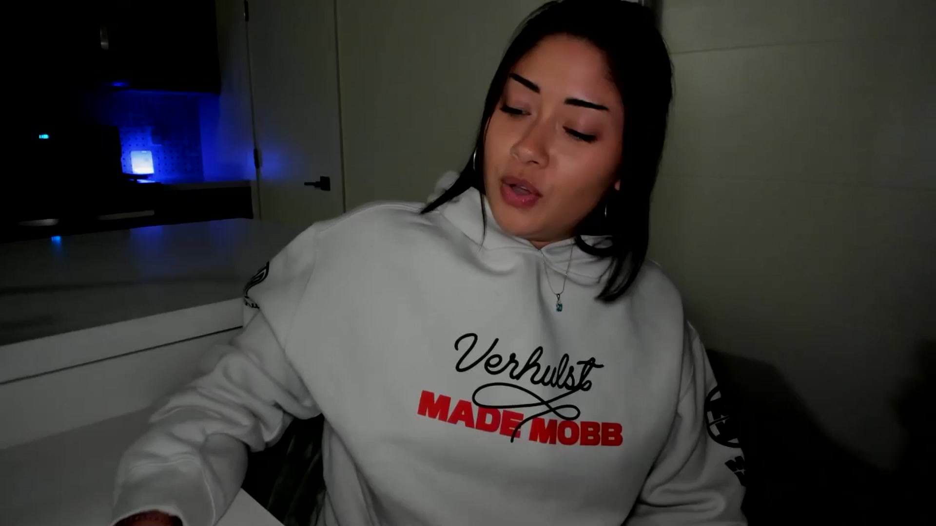 Gallery image thumbnail from YourGoddessLu's myfreecams stream on, 08/16/2025, 07:01 image 9 of 20