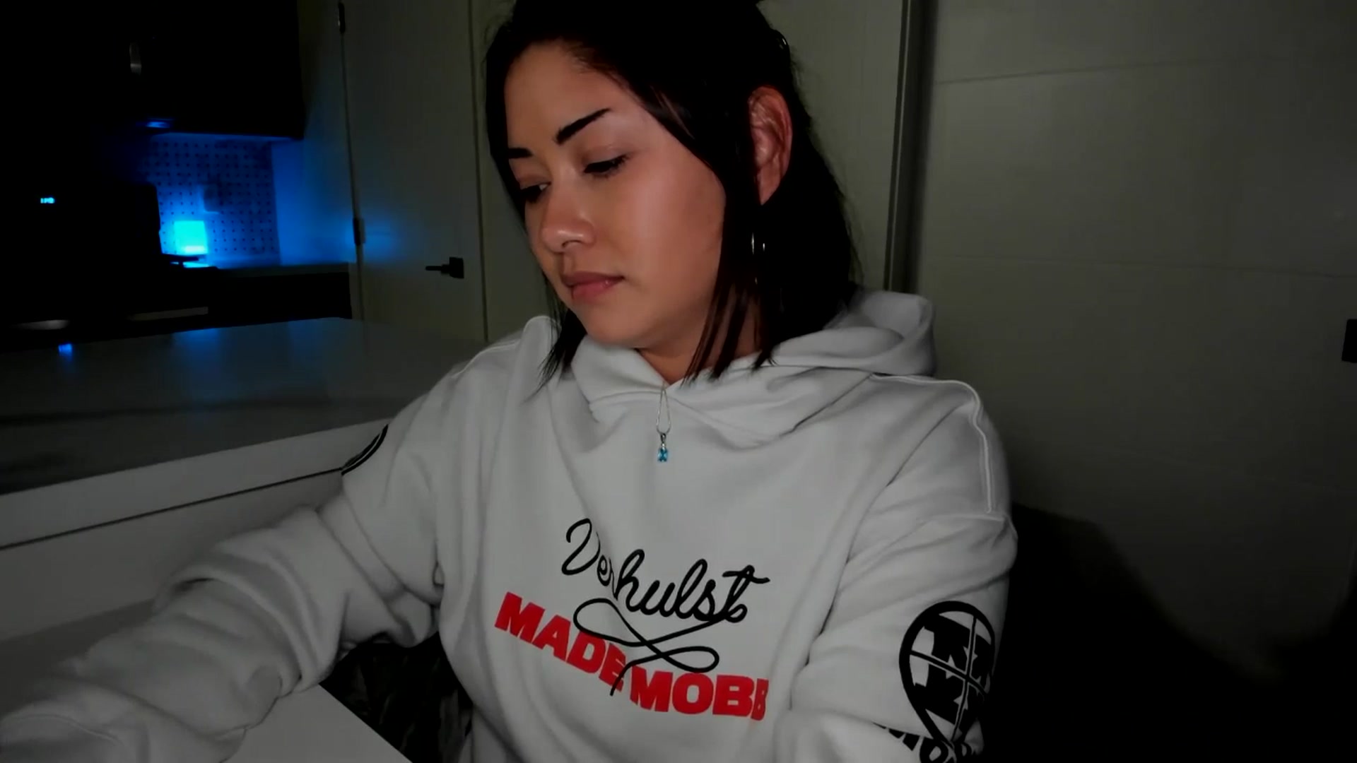 Gallery image thumbnail from YourGoddessLu's myfreecams stream on, 08/16/2025, 07:01 image 16 of 20
