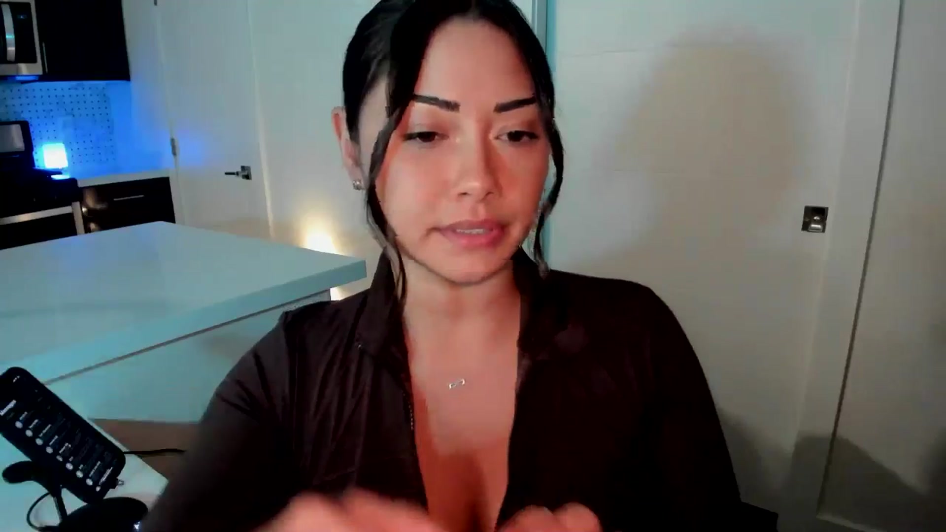 Gallery image thumbnail from YourGoddessLu's myfreecams stream on, 08/21/2025, 06:01 image 11 of 20