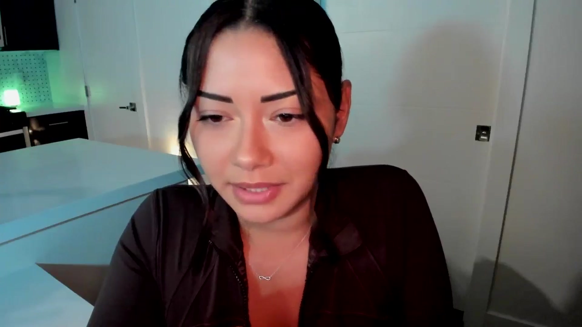 Gallery image thumbnail from YourGoddessLu's myfreecams stream on, 08/21/2025, 06:01 image 9 of 20