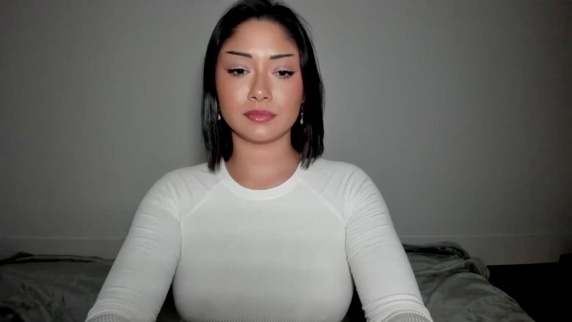 Gallery image thumbnail from YourGoddessLu's myfreecams stream on, 08/22/2025, 05:41 image 15 of 20