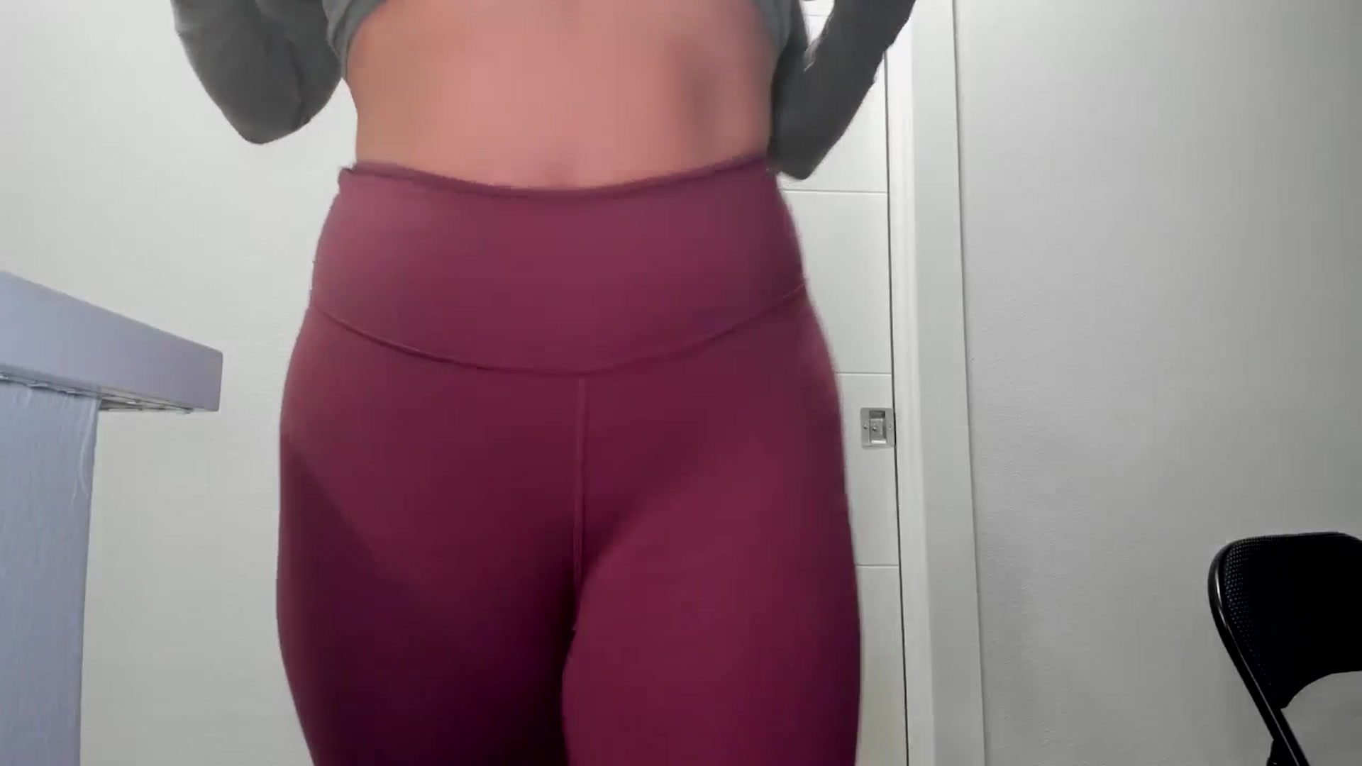 Gallery image thumbnail from YourGoddessLu's myfreecams stream on, 08/24/2025, 02:33 image 19 of 20
