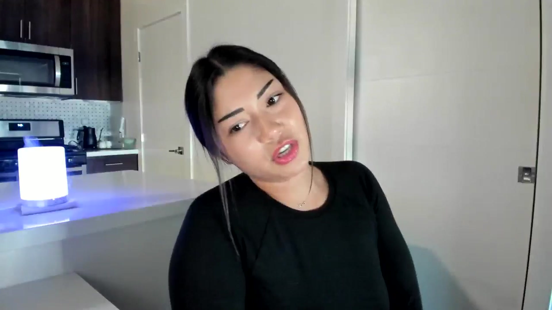 Gallery image thumbnail from YourGoddessLu's myfreecams stream on, 08/29/2025, 23:25 image 18 of 20