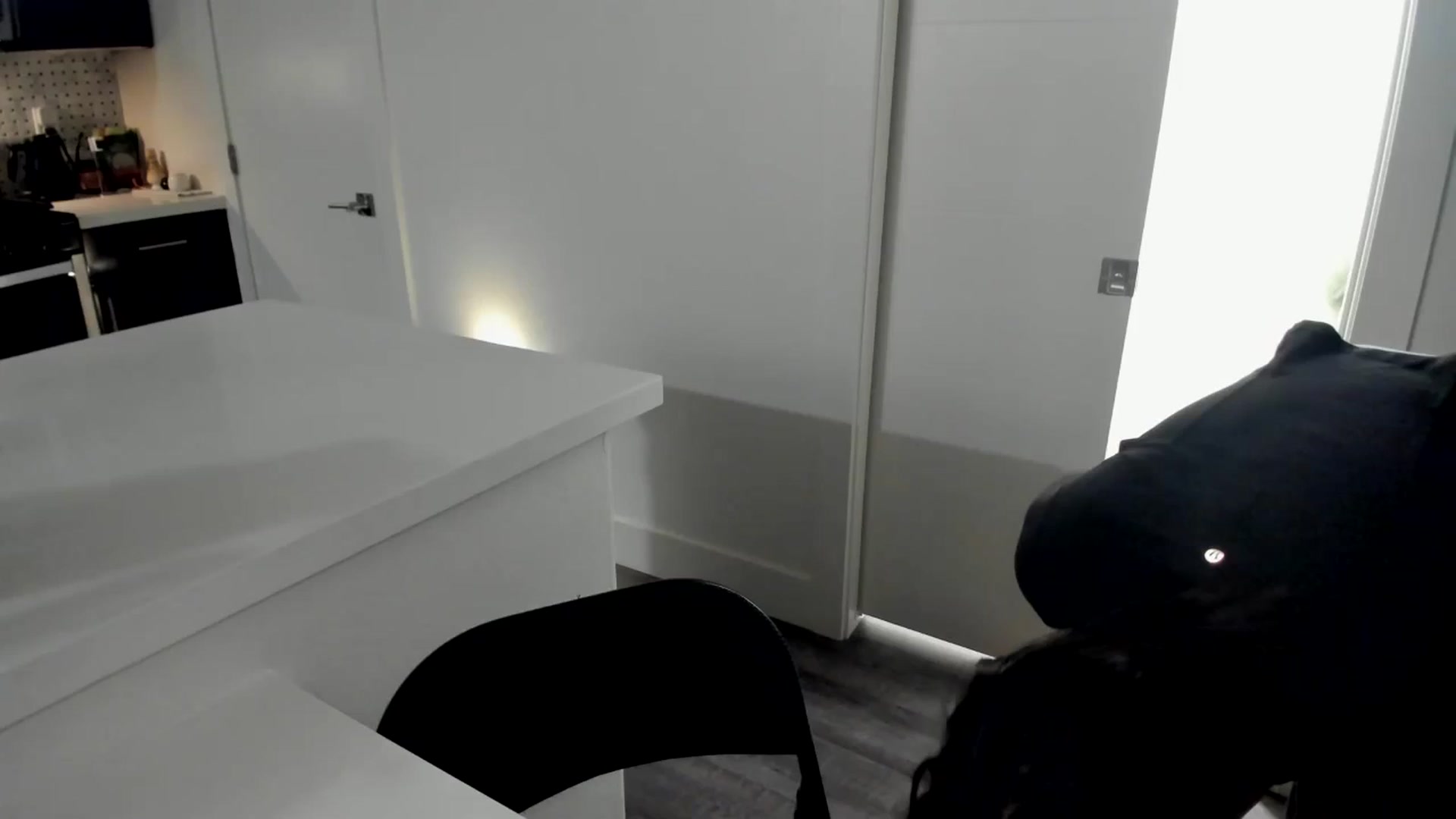Gallery image thumbnail from YourGoddessLu's myfreecams stream on, 09/04/2025, 03:12 image 18 of 20