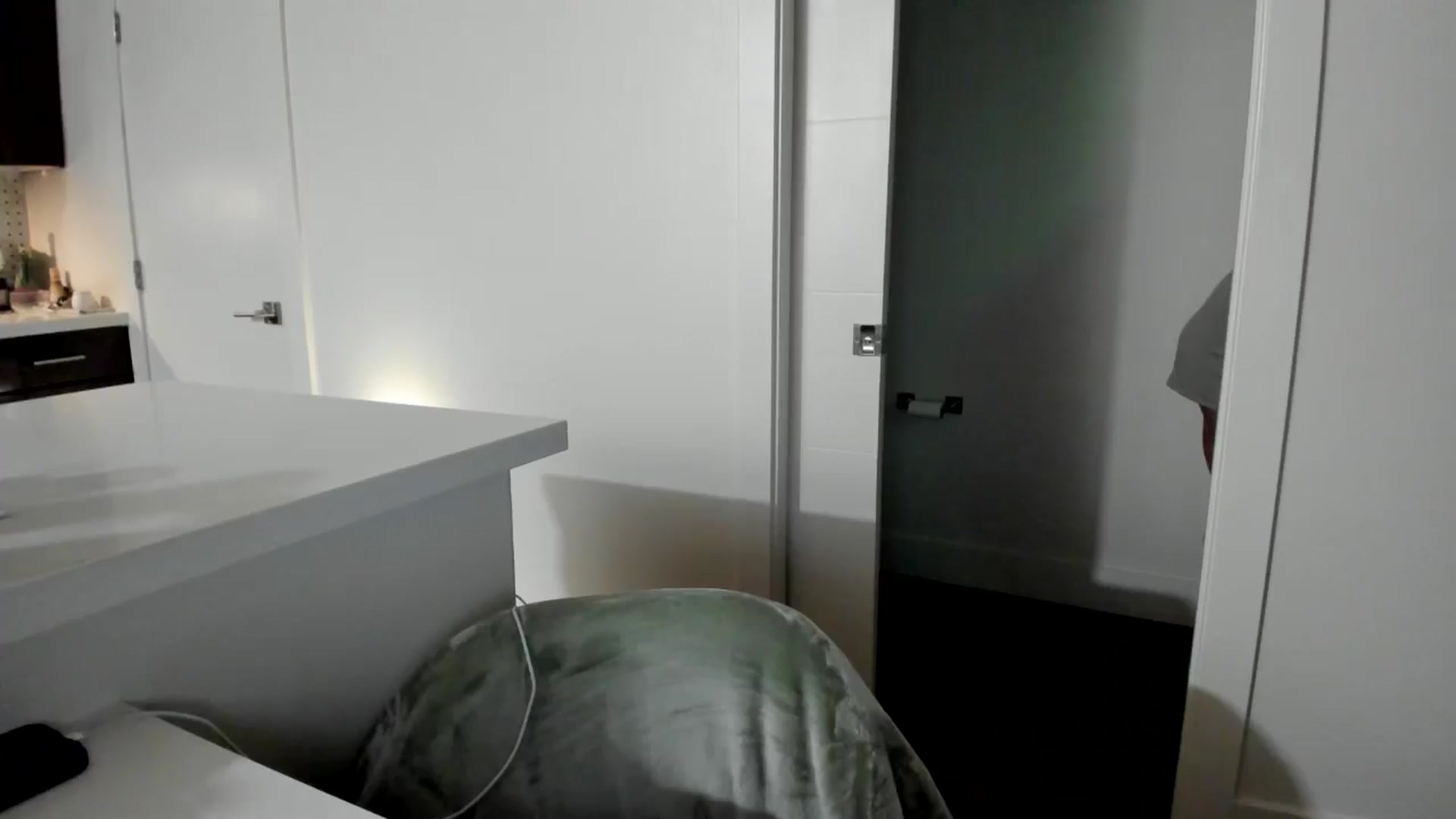 Gallery image thumbnail from YourGoddessLu's myfreecams stream on, 09/07/2025, 02:51 image 19 of 20