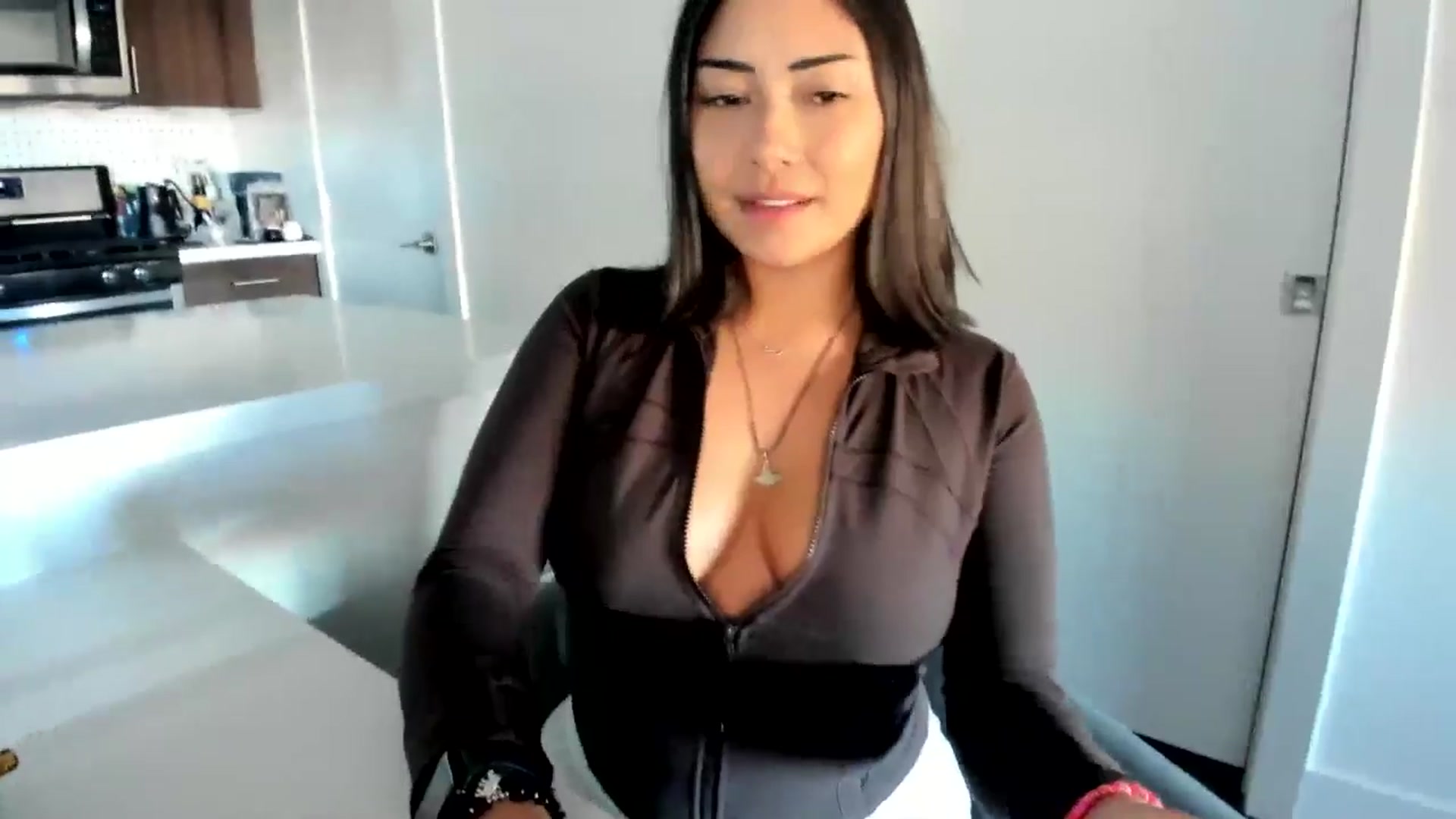 Gallery image thumbnail from YourGoddessLu's myfreecams stream on, 10/24/2025, 24:19 image 6 of 20