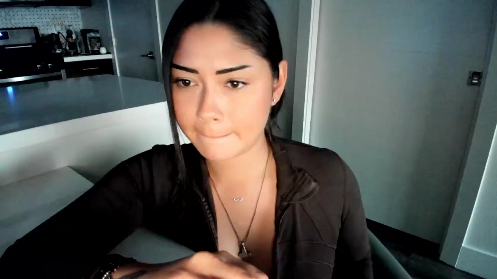 Gallery image thumbnail from YourGoddessLu's myfreecams stream on, 10/24/2025, 01:07 image 15 of 20