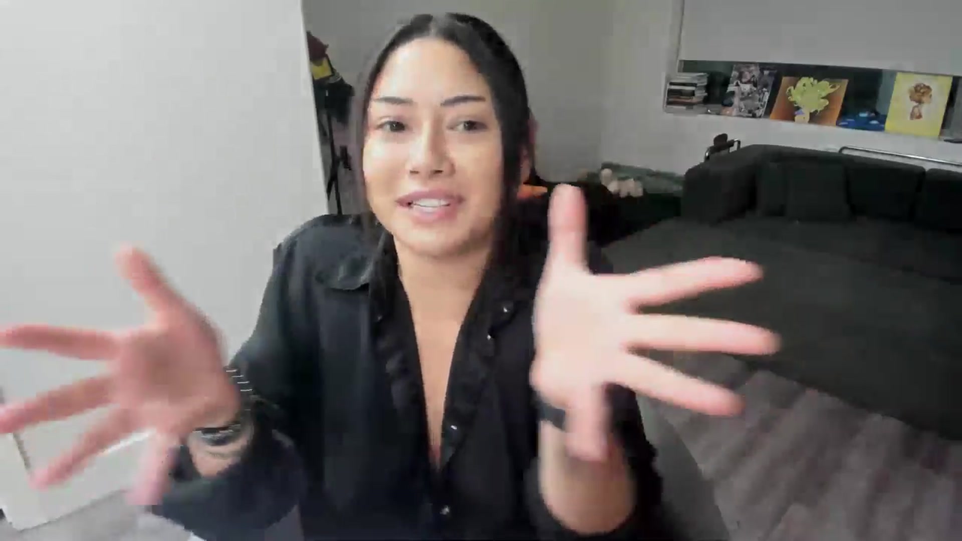 Gallery image thumbnail from YourGoddessLu's myfreecams stream on, 11/05/2025, 03:05 image 3 of 20