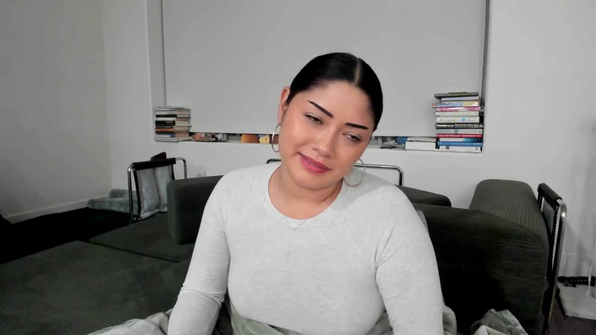 Gallery image thumbnail from YourGoddessLu's myfreecams stream on, 11/07/2025, 08:11 image 8 of 20