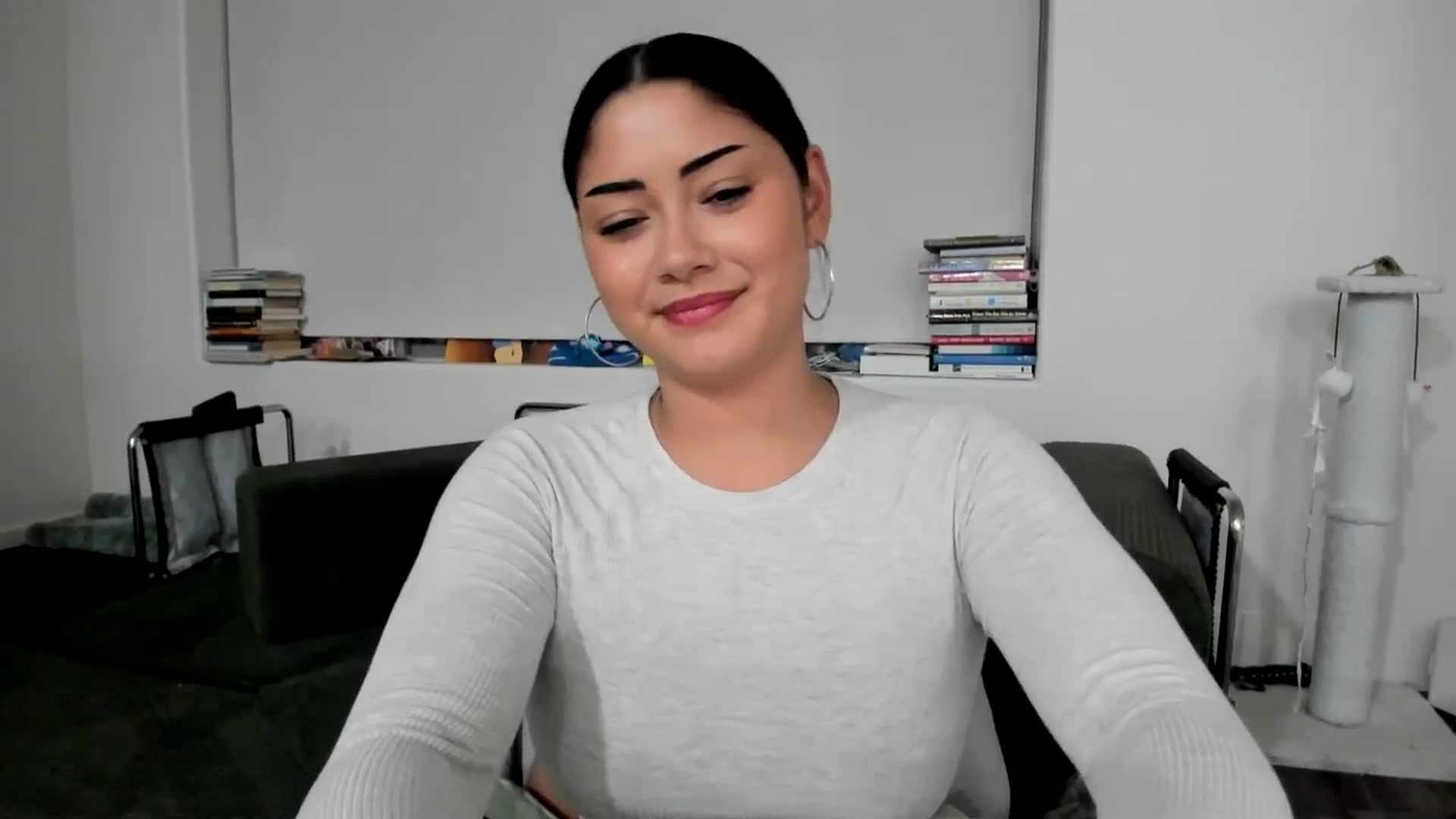 Gallery image thumbnail from YourGoddessLu's myfreecams stream on, 11/07/2025, 08:11 image 4 of 20