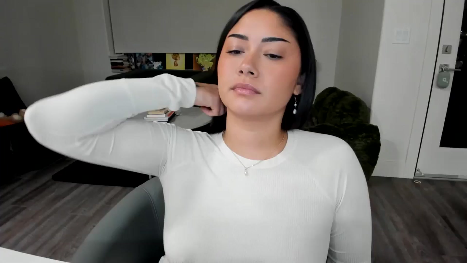 Gallery image thumbnail from YourGoddessLu's myfreecams stream on, 11/12/2025, 02:41 image 9 of 20
