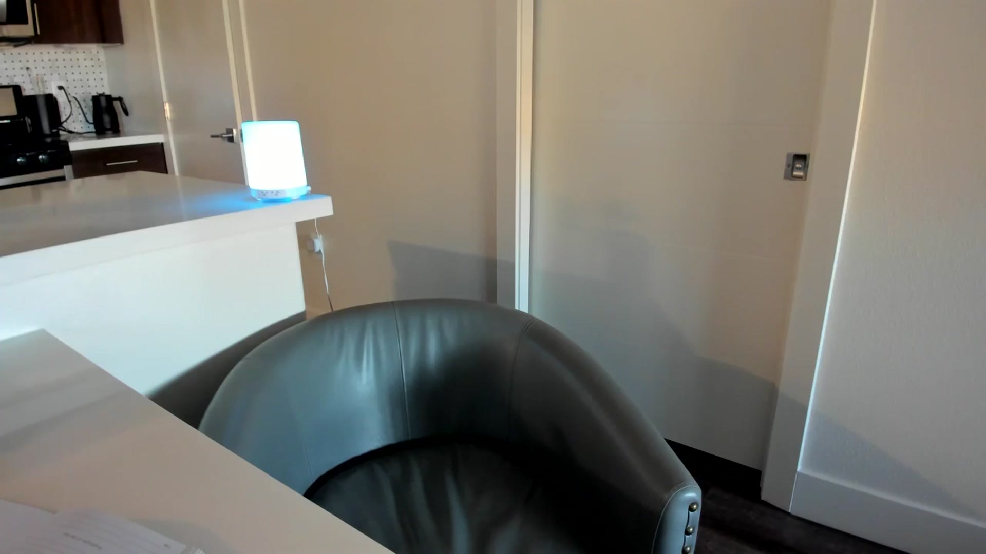 Gallery image thumbnail from YourGoddessLu's myfreecams stream on, 11/14/2025, 24:45 image 3 of 20