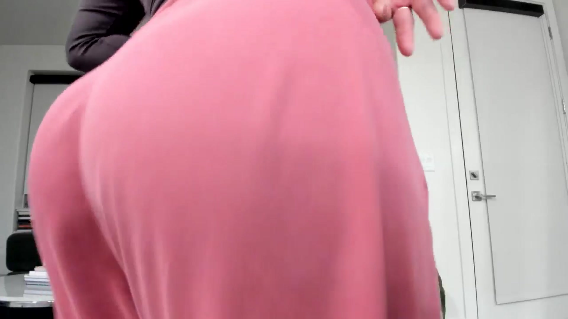 Gallery image thumbnail from YourGoddessLu's myfreecams stream on, 11/15/2025, 05:30 image 13 of 20